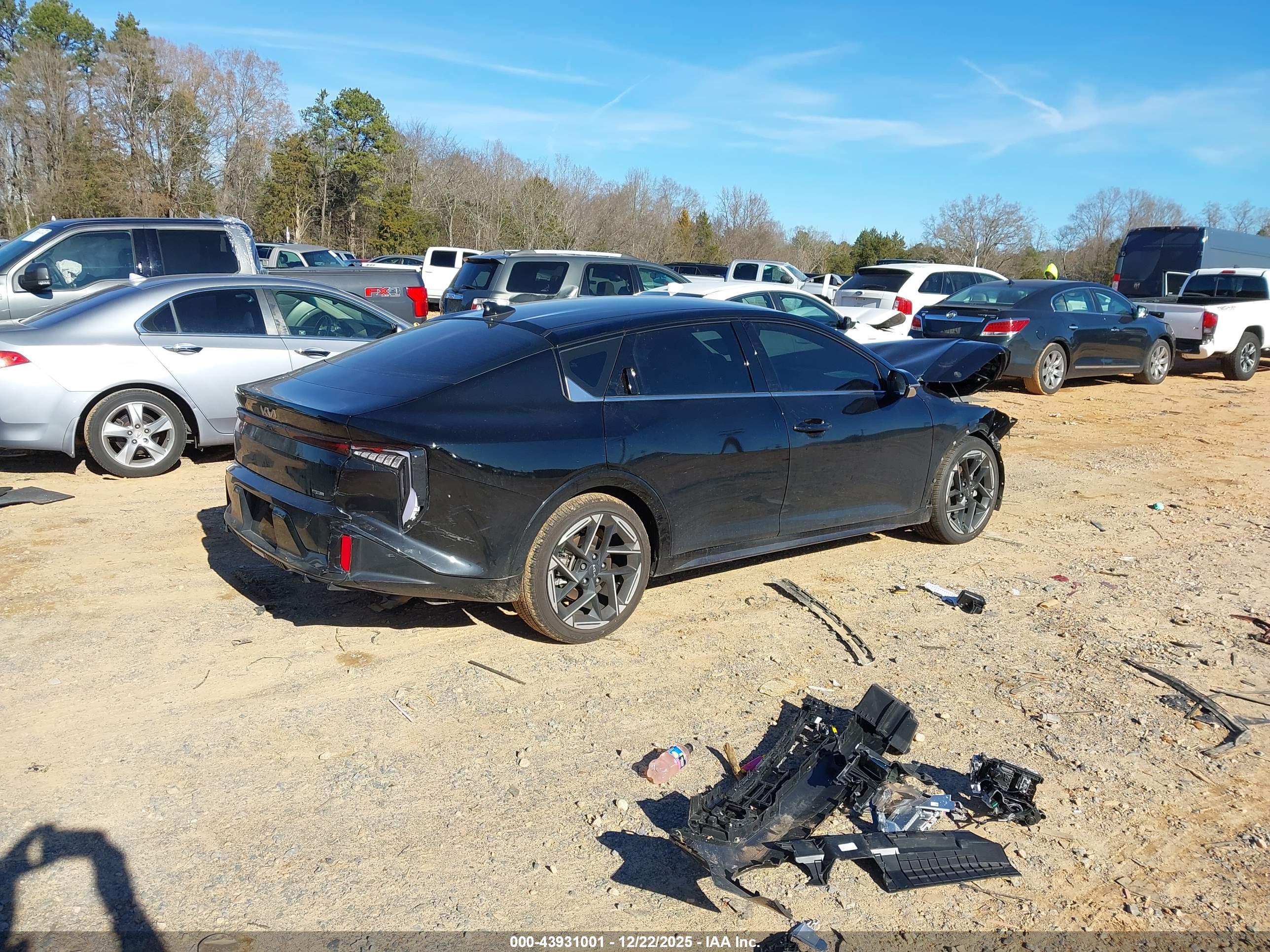 KIA K4 image 4