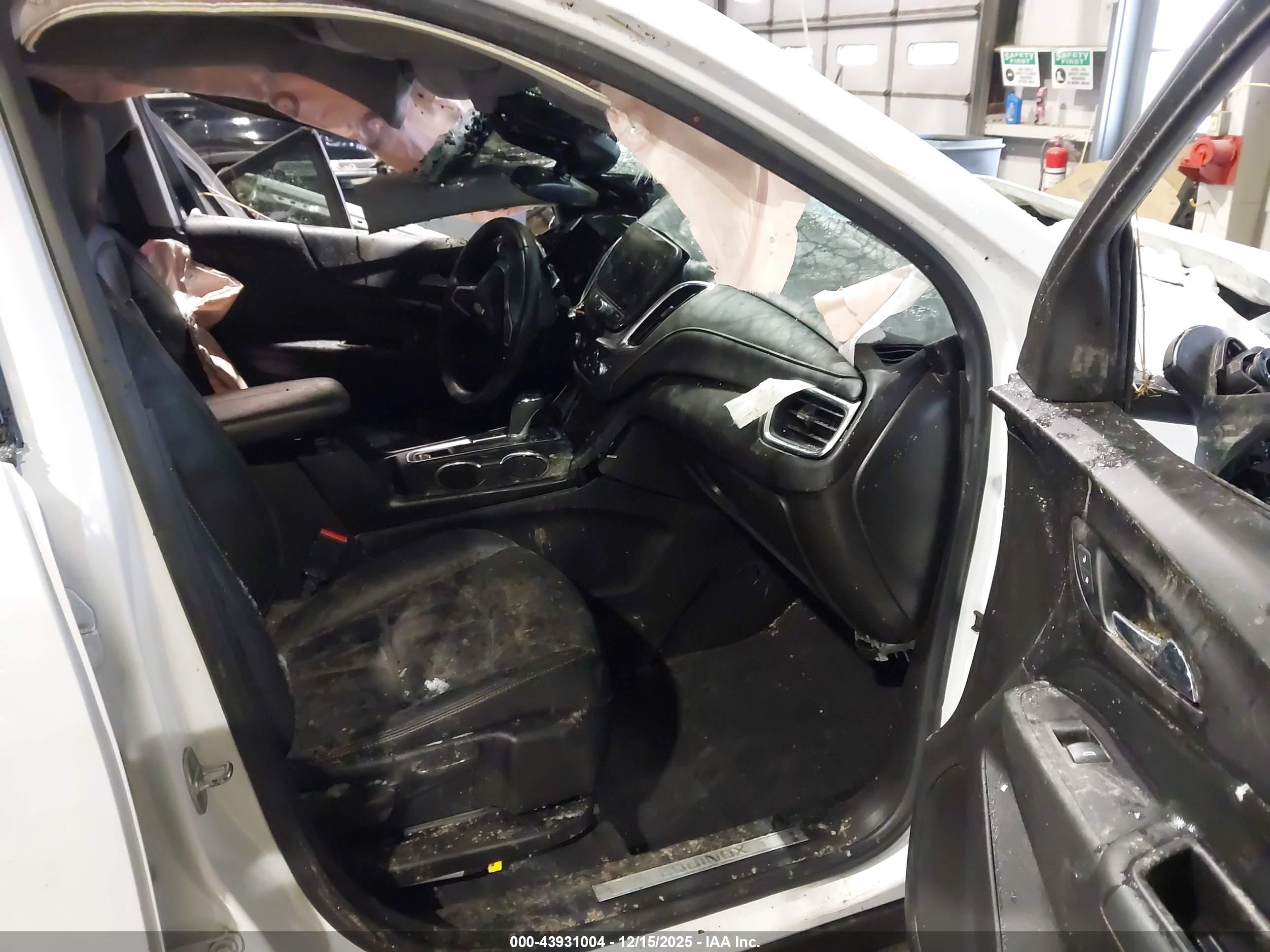 CHEVROLET EQUINOX image 5