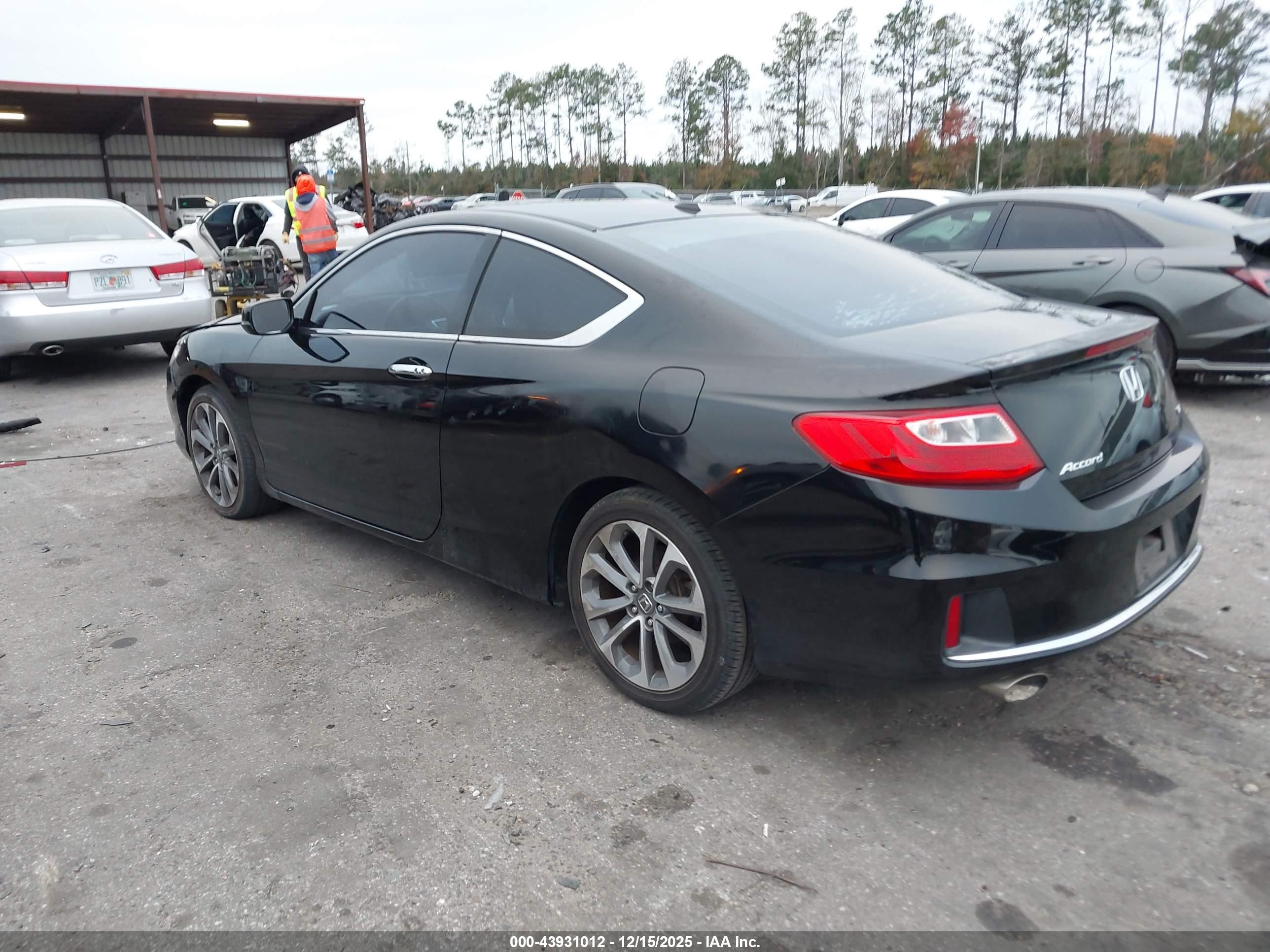 HONDA ACCORD image 3
