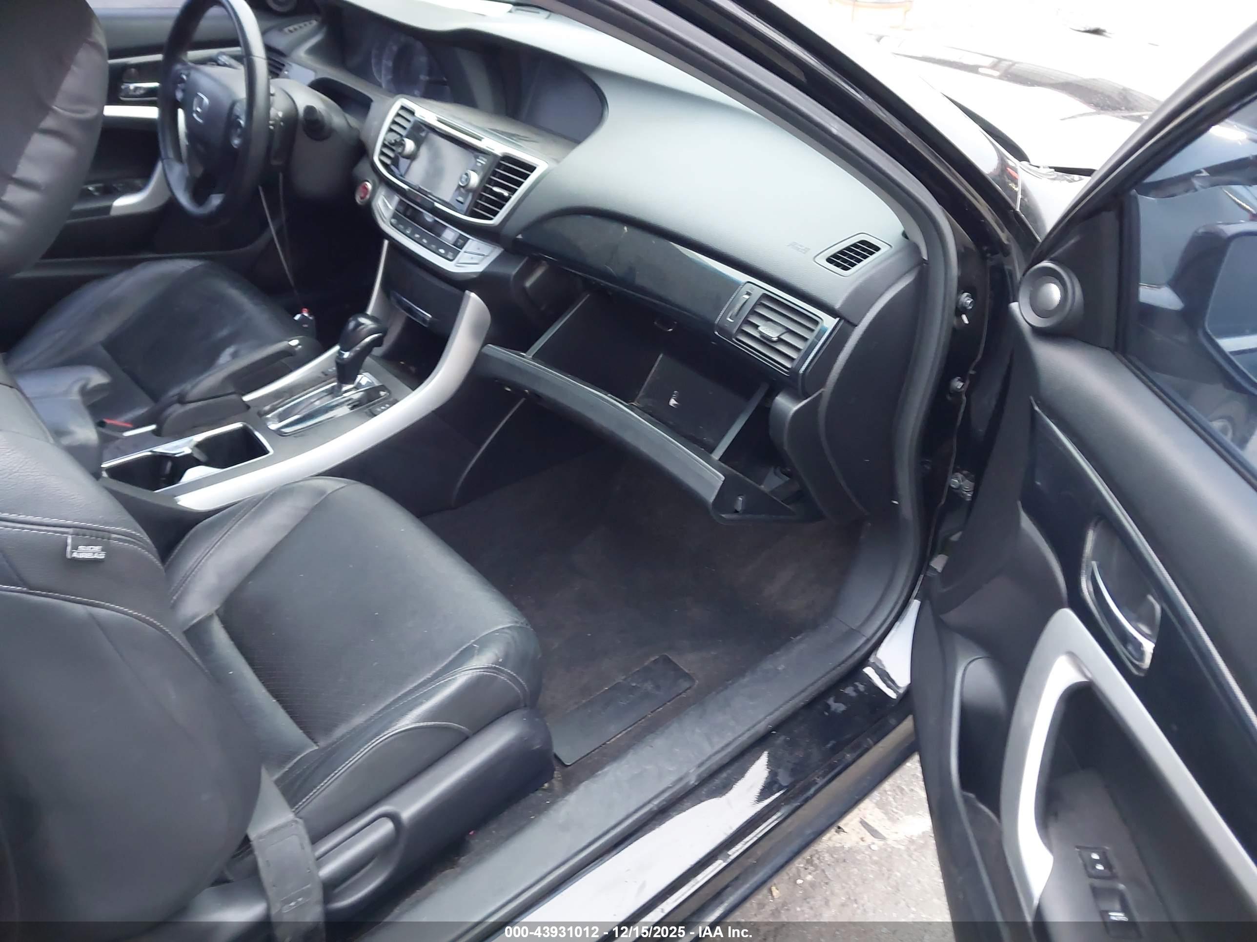 HONDA ACCORD image 5