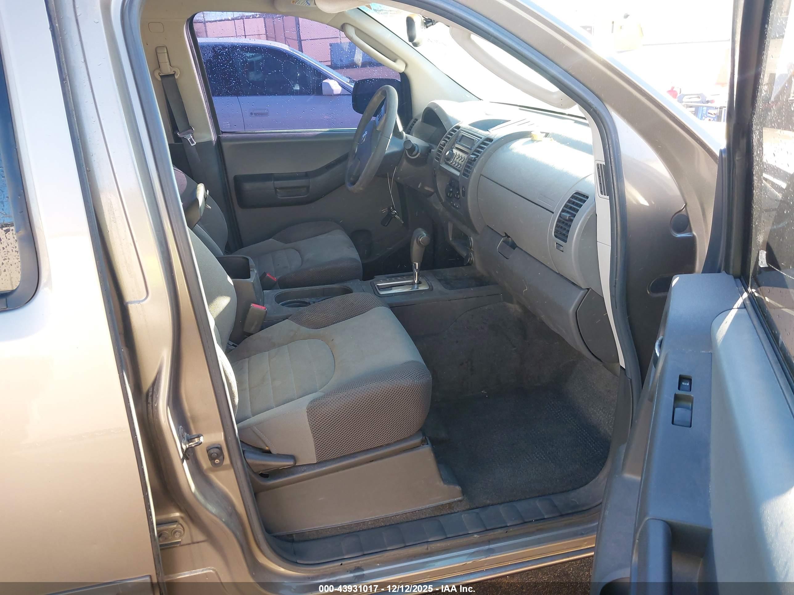 NISSAN XTERRA image 5