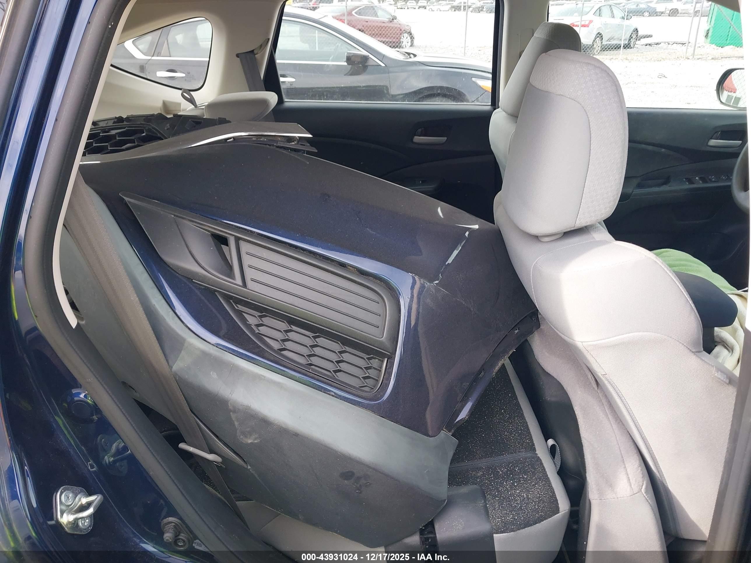 HONDA CR-V image 8