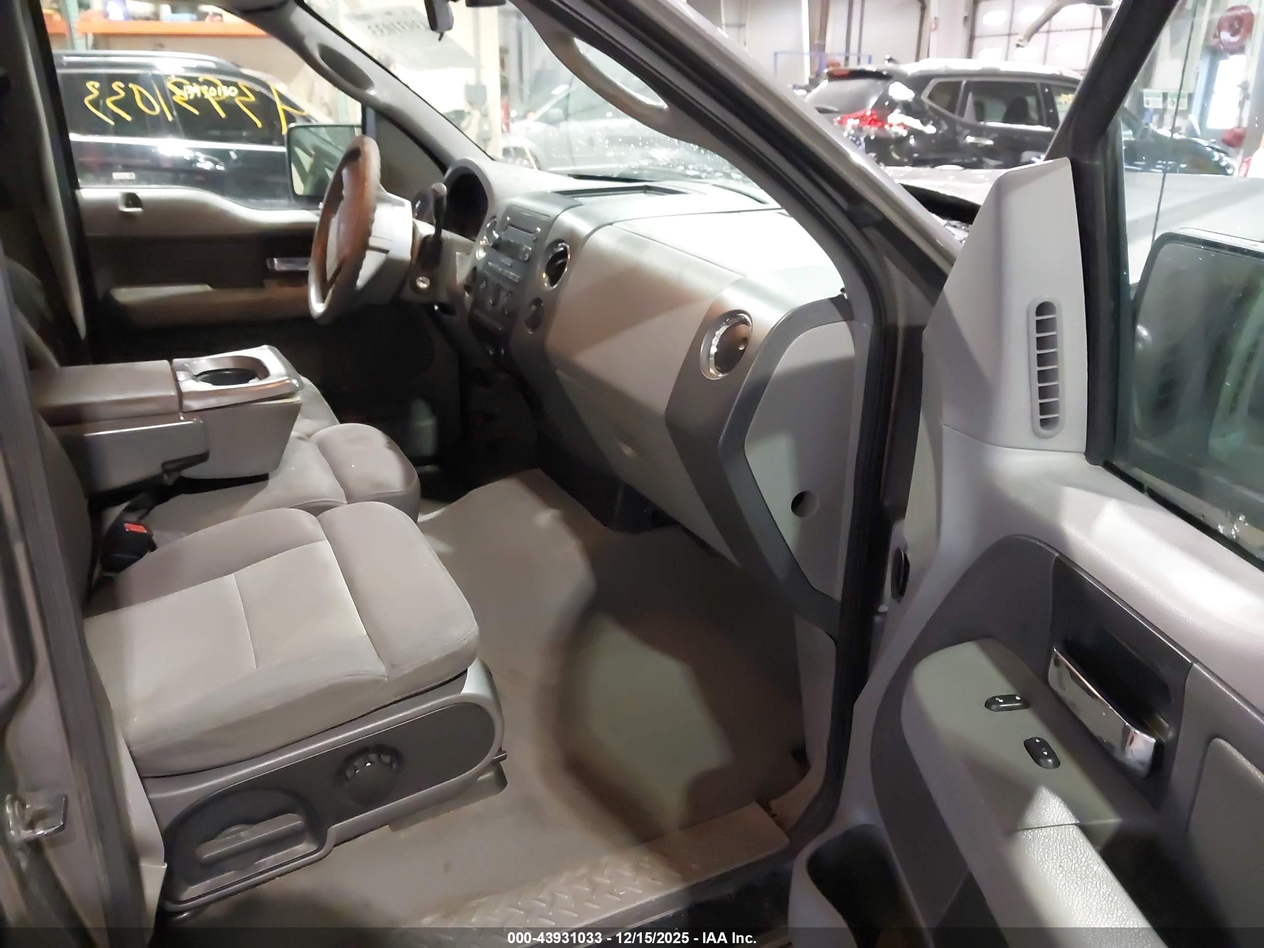 FORD F-150 image 5