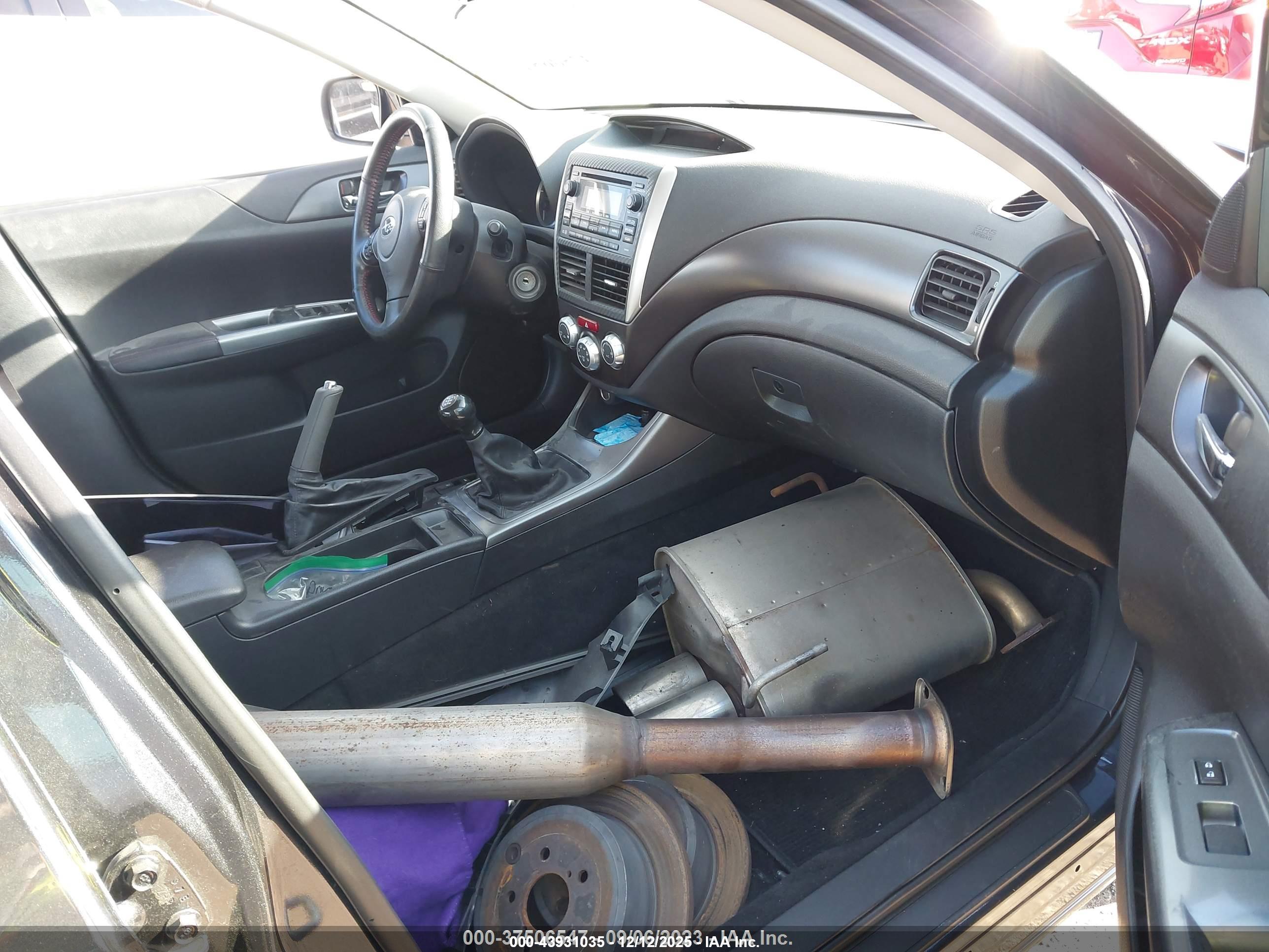 SUBARU IMPREZA image 5