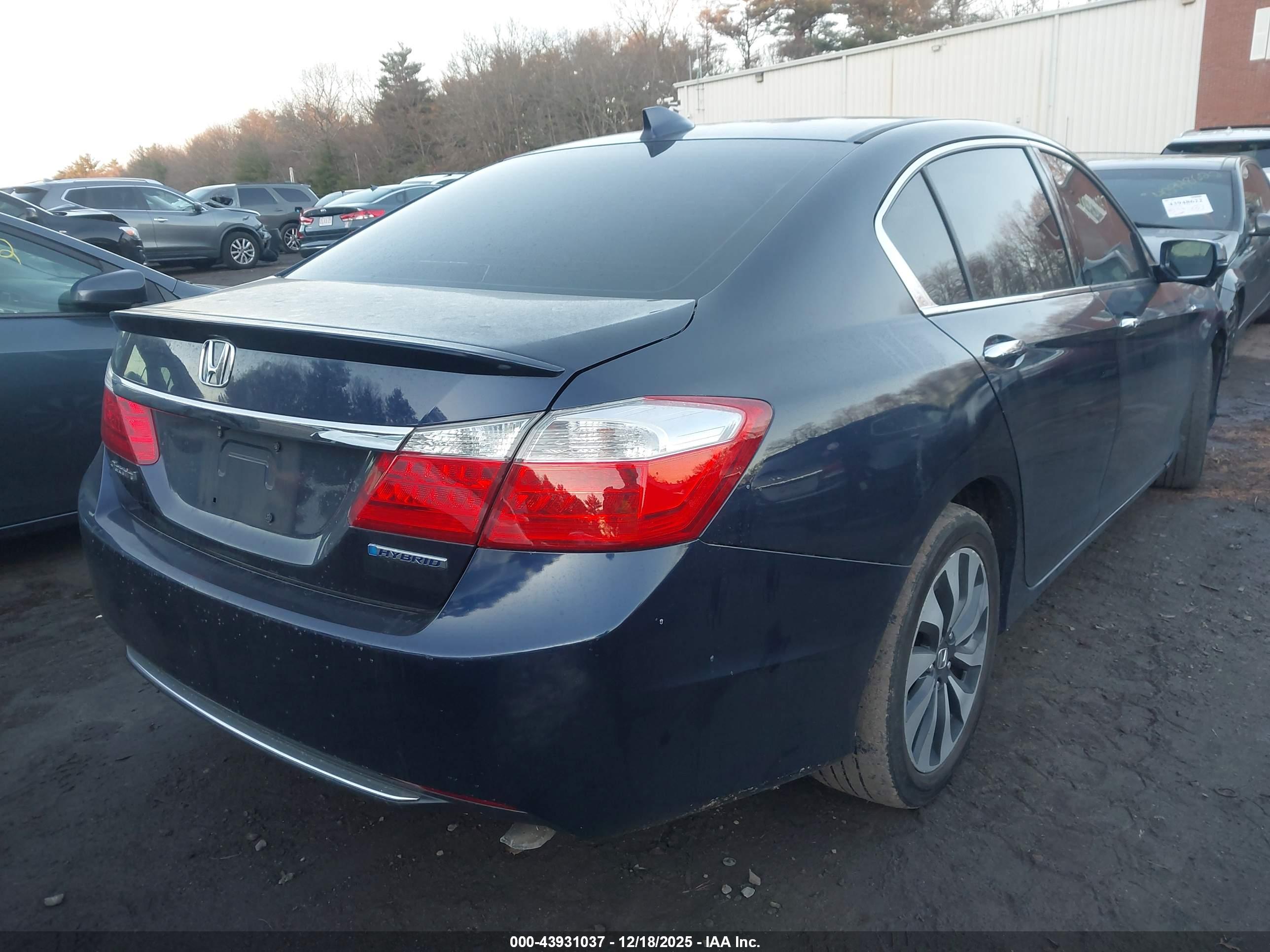 HONDA ACCORD image 4