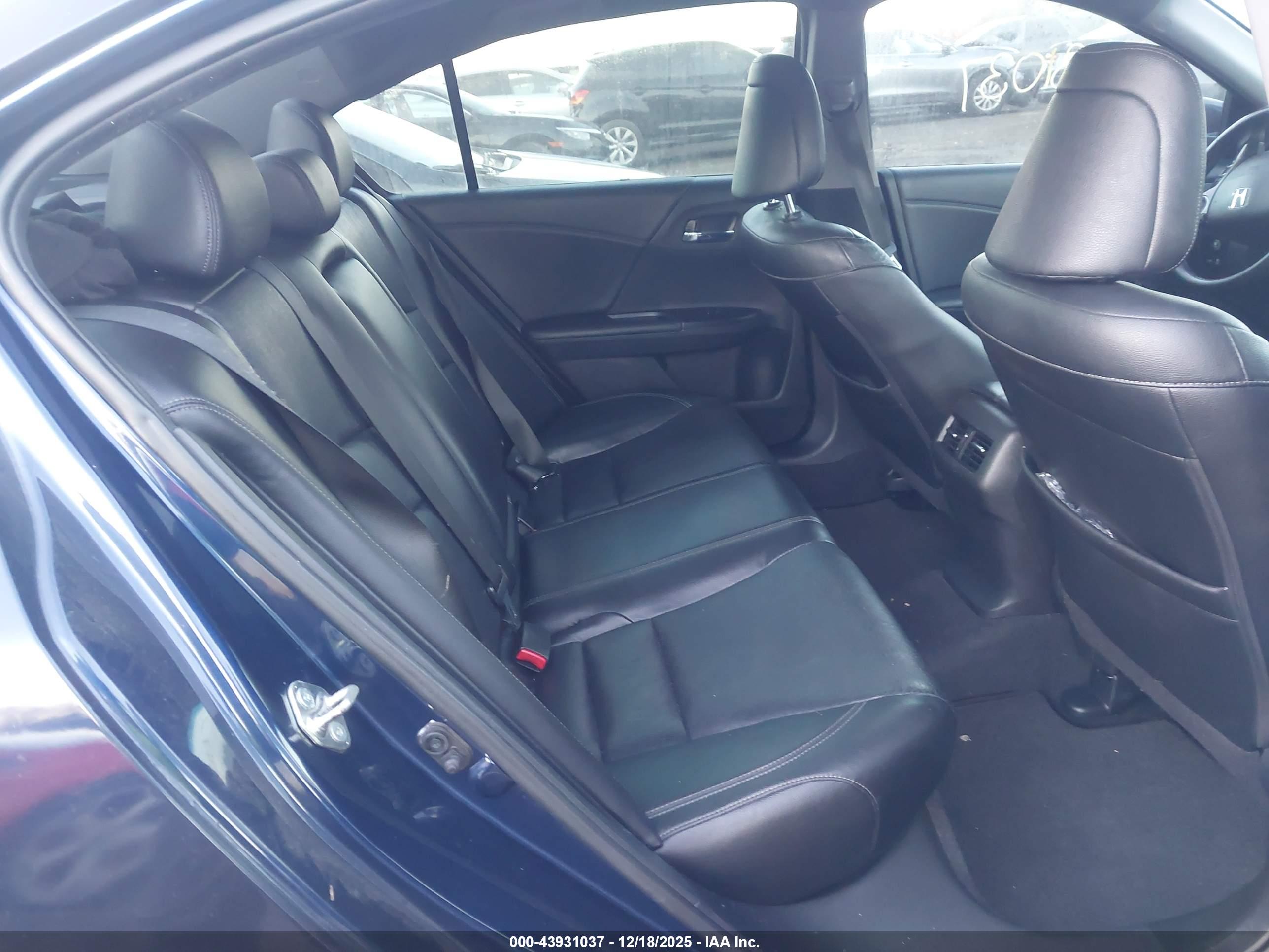HONDA ACCORD image 8