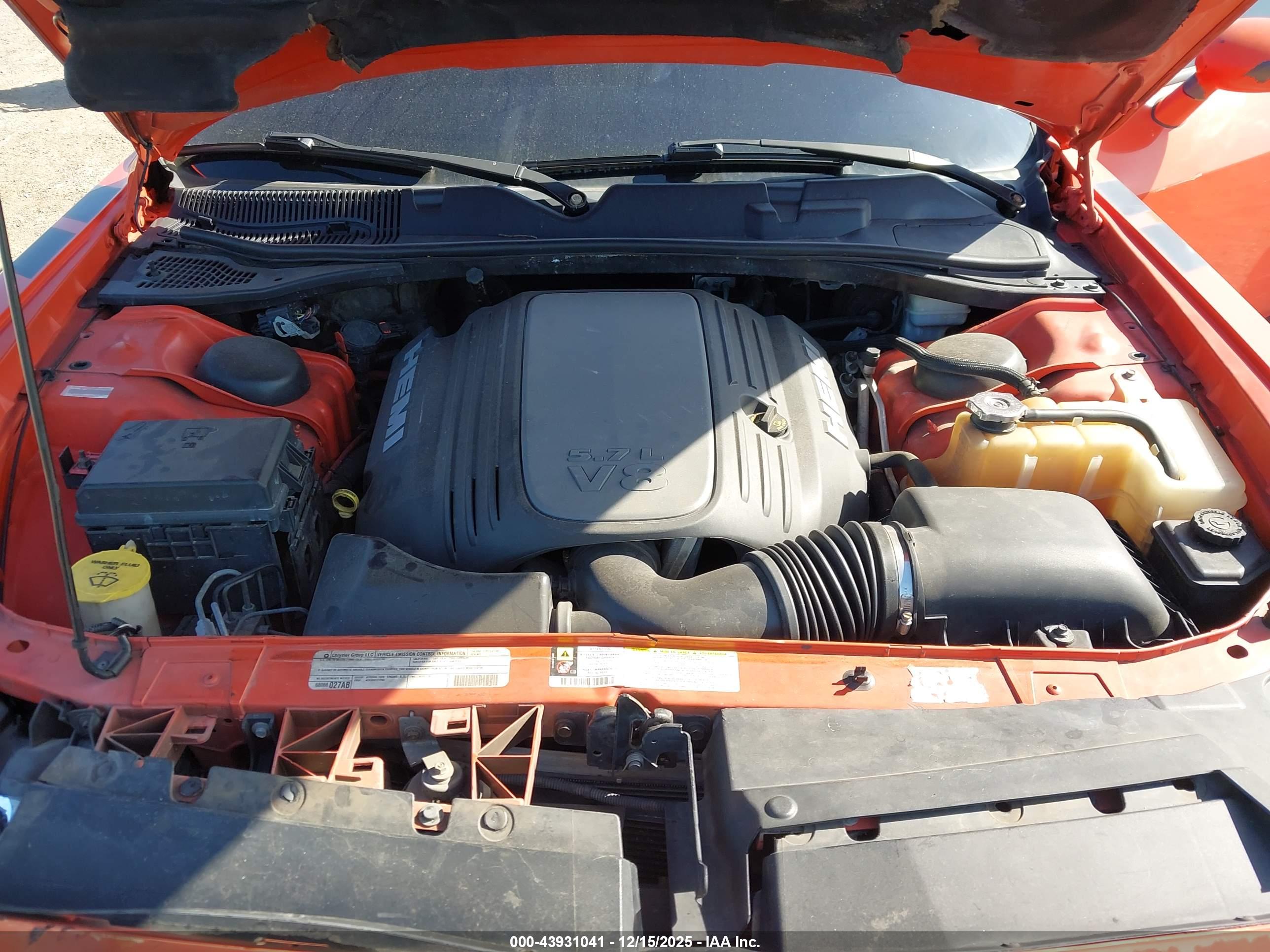 DODGE CHALLENGER image 10