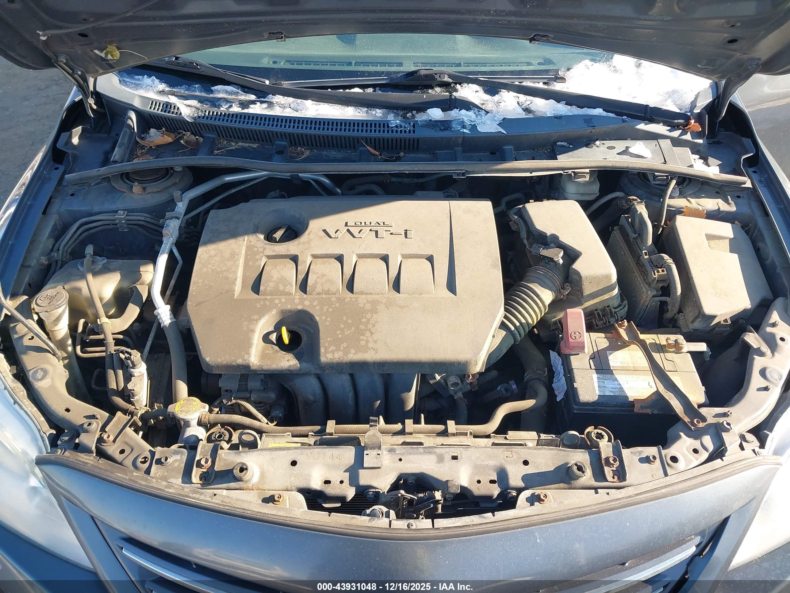 TOYOTA COROLLA image 10