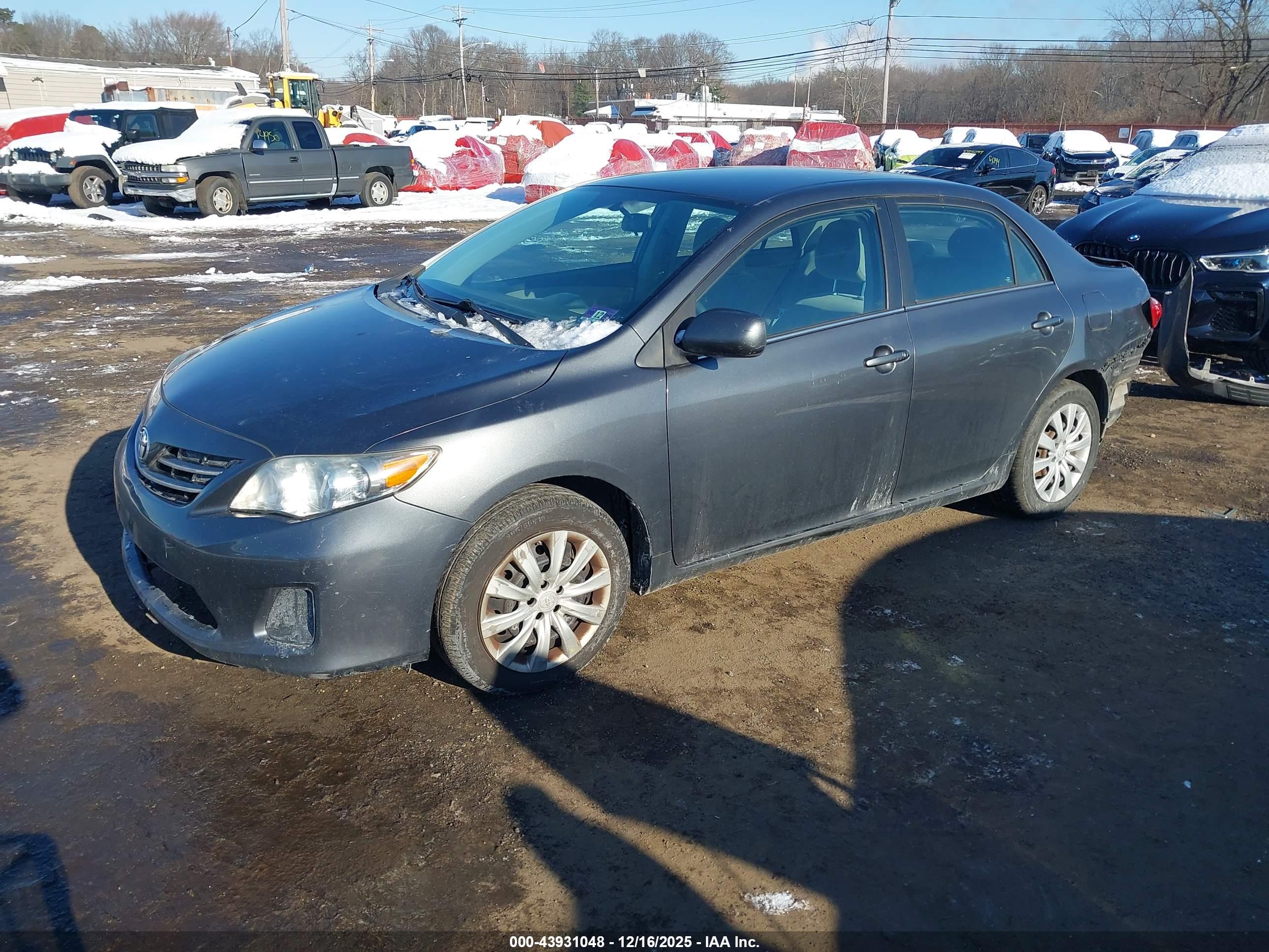 TOYOTA COROLLA image 2