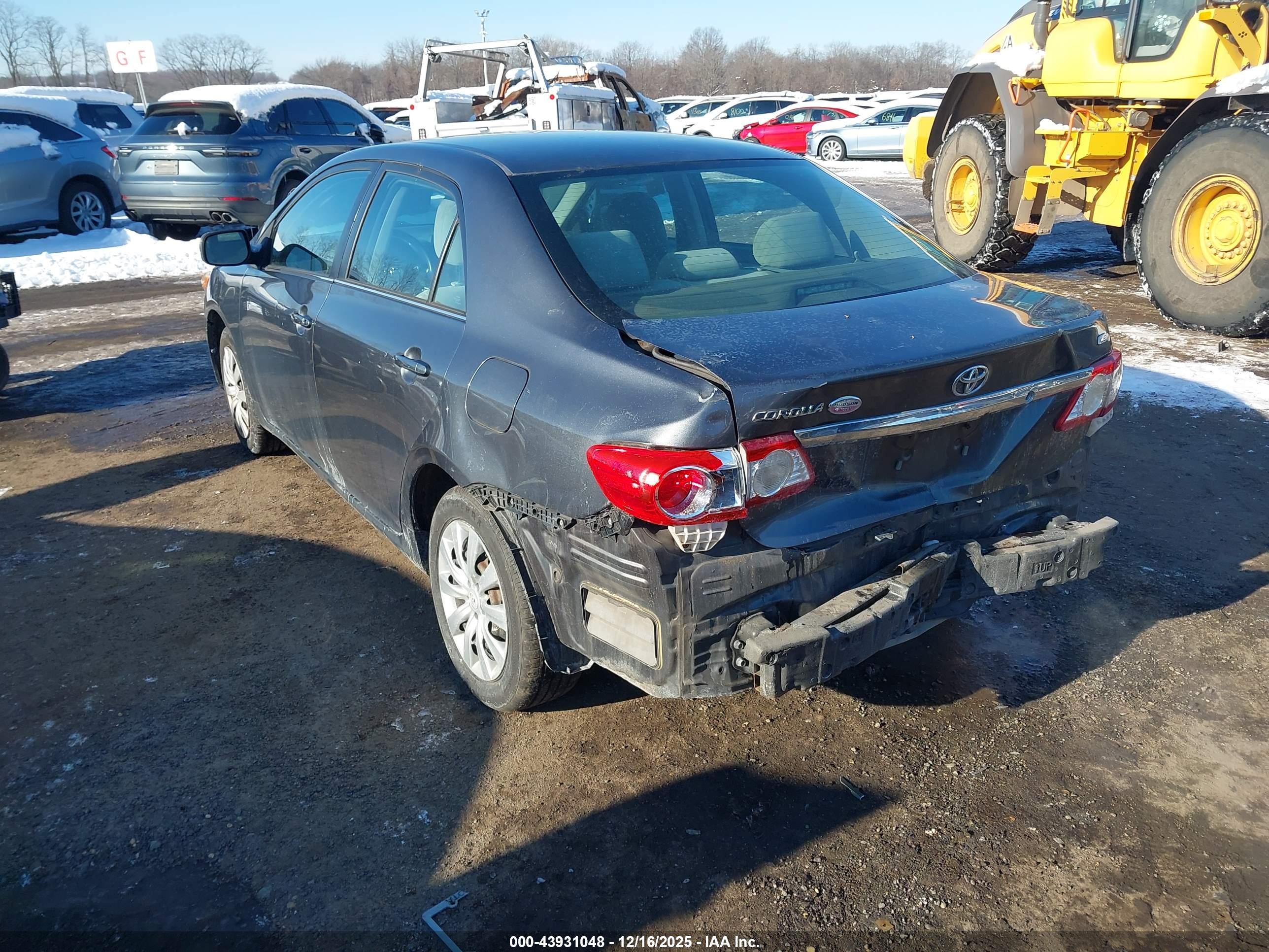 TOYOTA COROLLA image 6