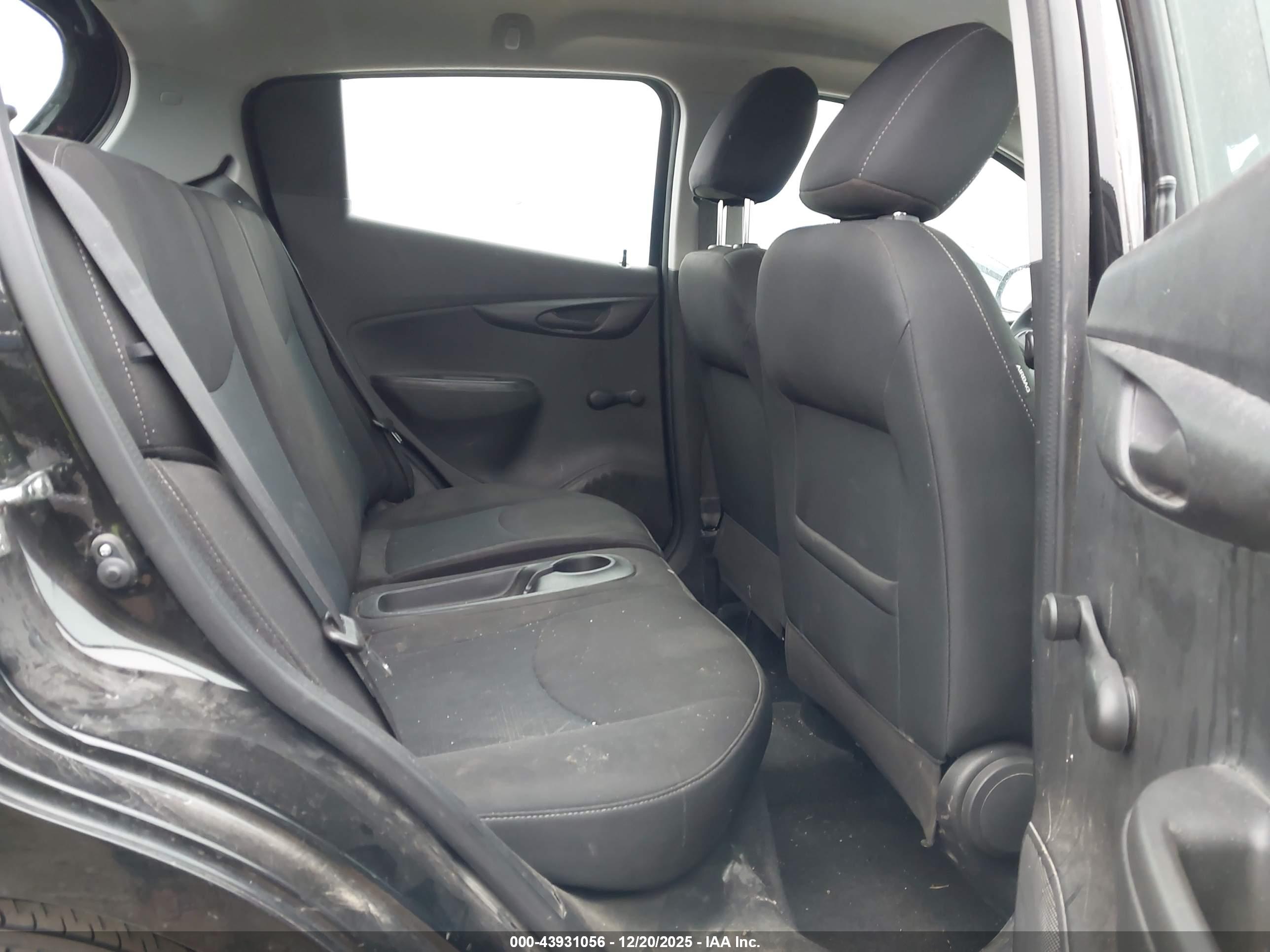 CHEVROLET SPARK image 8