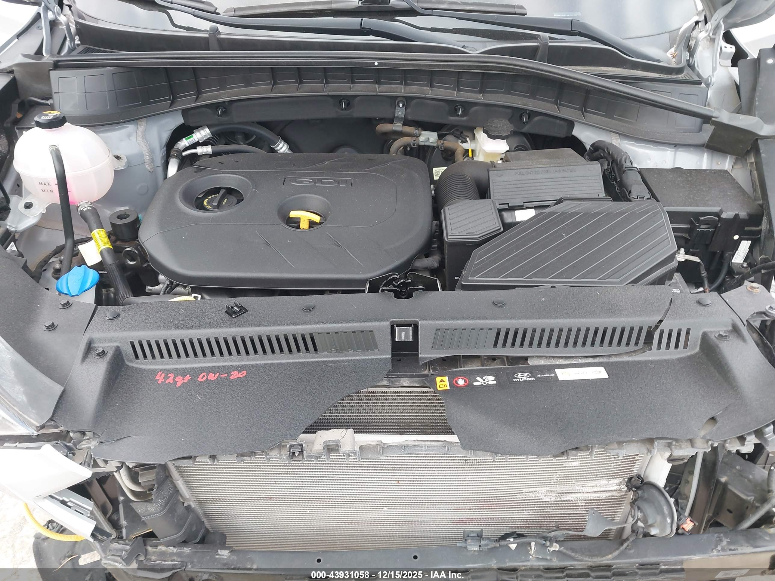 HYUNDAI TUCSON image 10