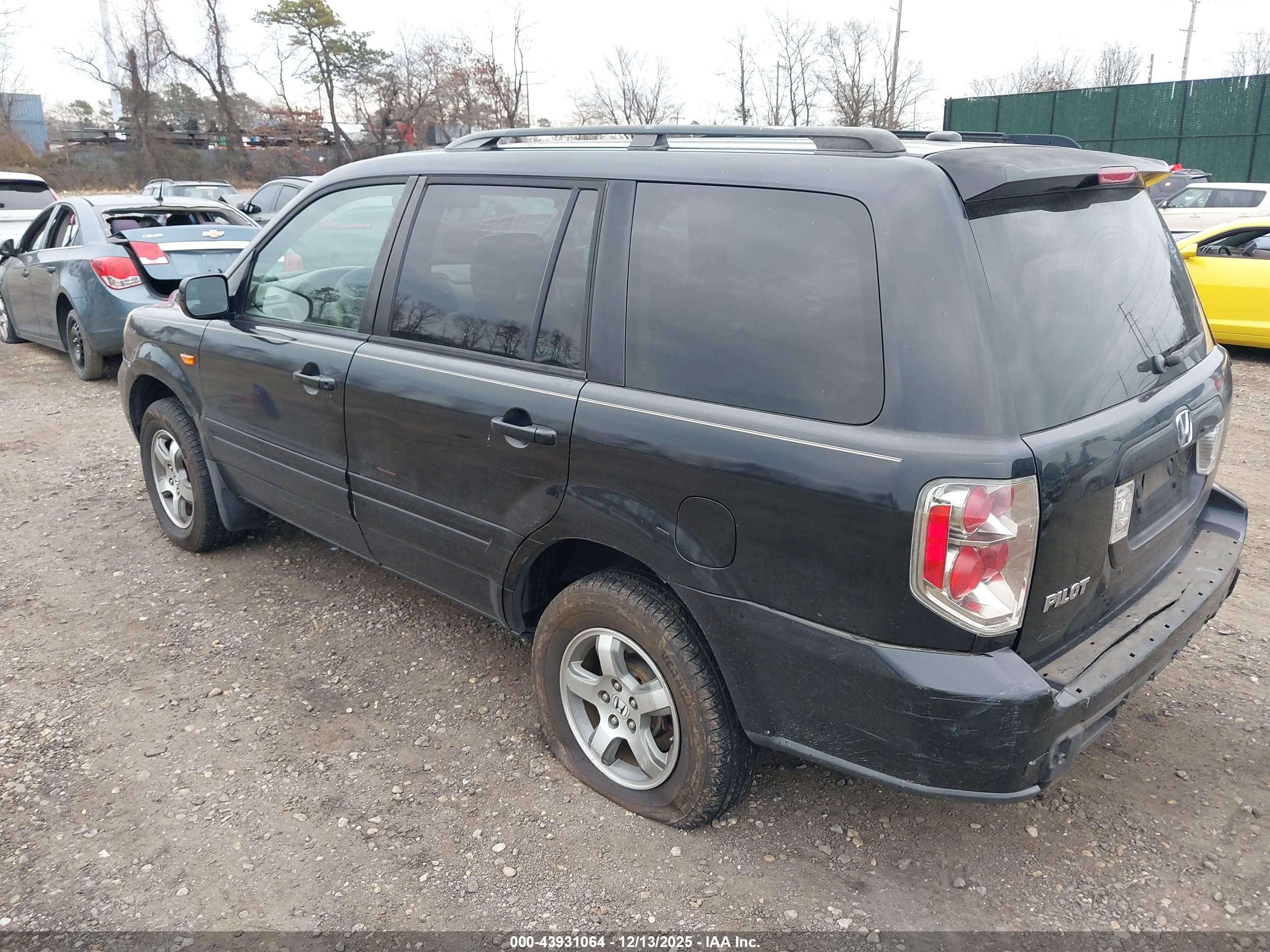 HONDA PILOT image 3