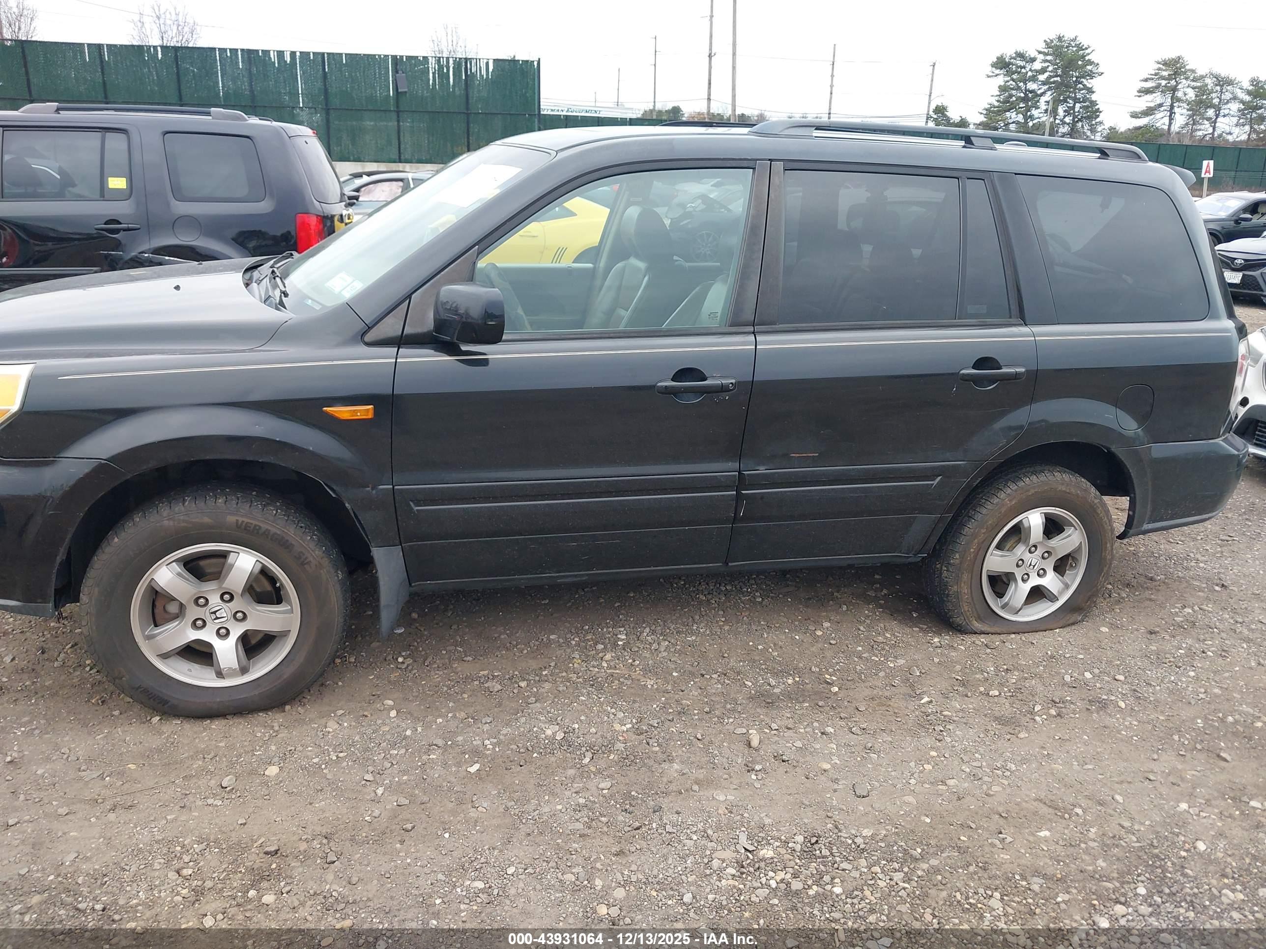 HONDA PILOT image 6