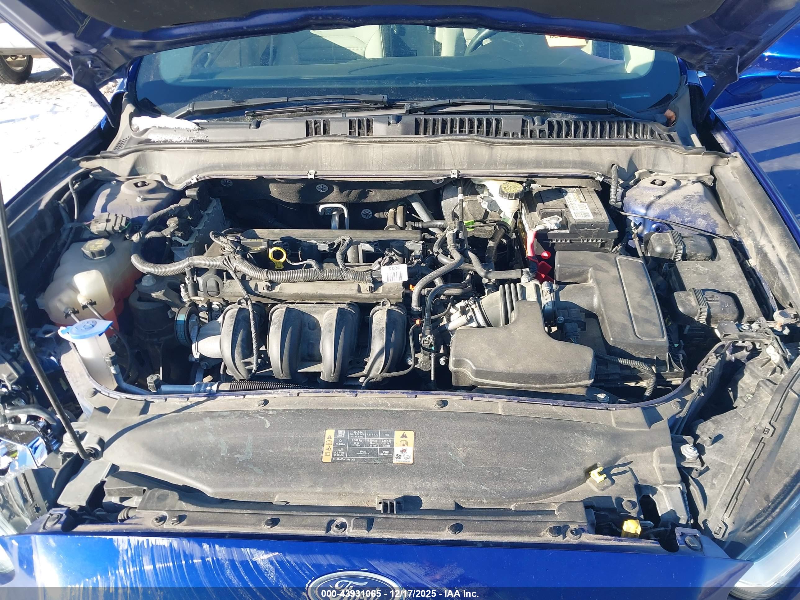 FORD FUSION image 10