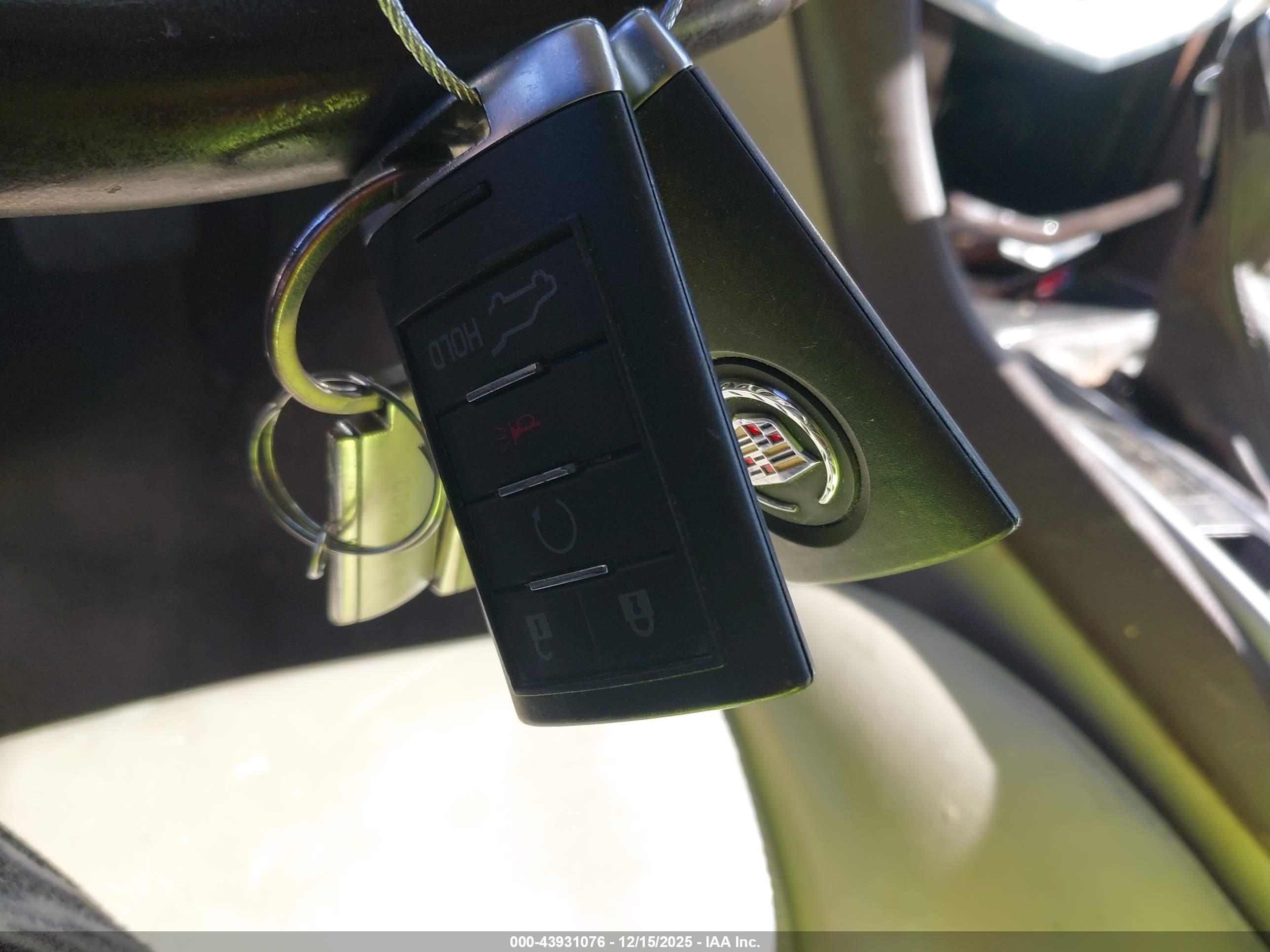 CADILLAC SRX image 11