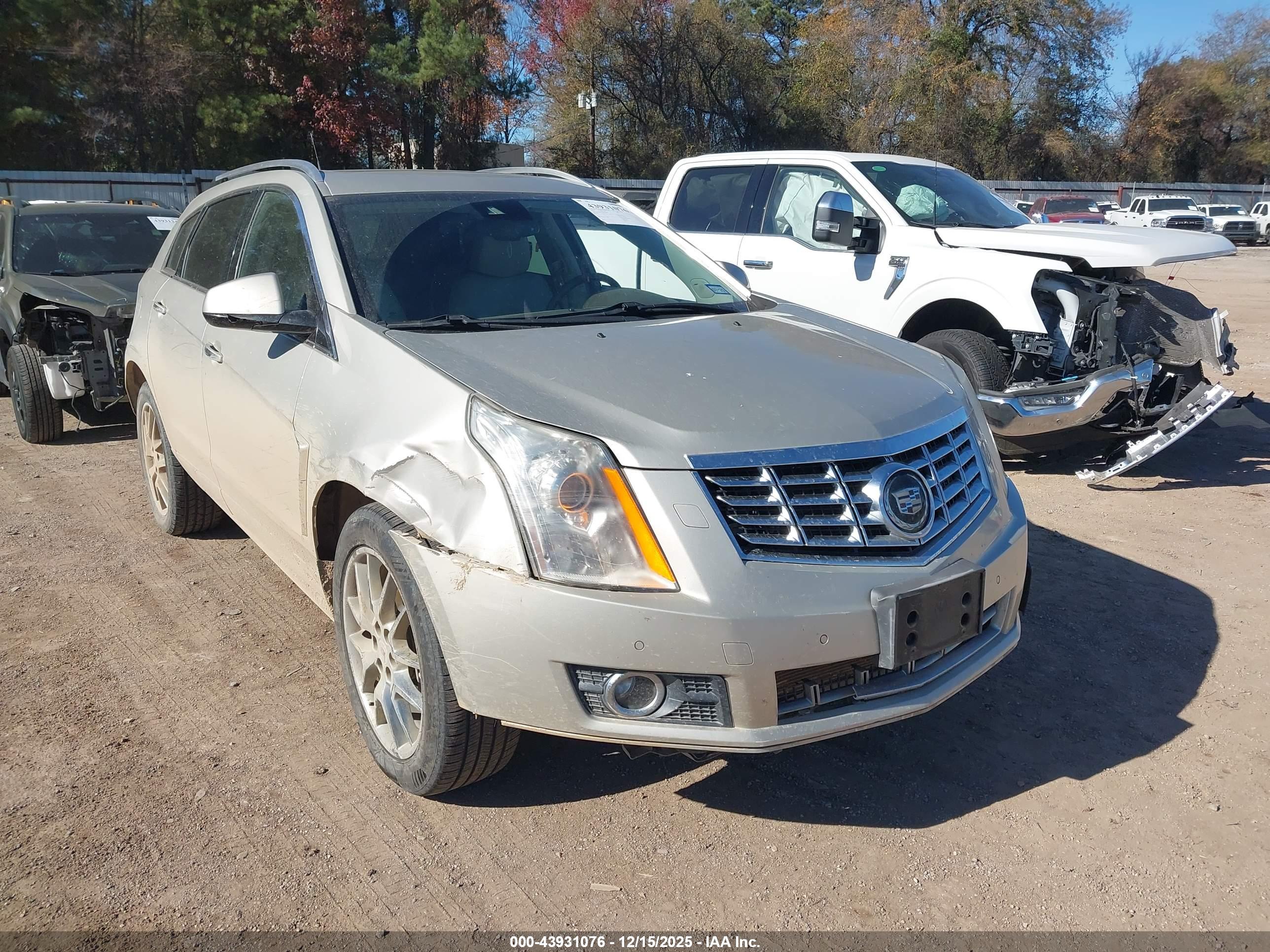 CADILLAC SRX image 6