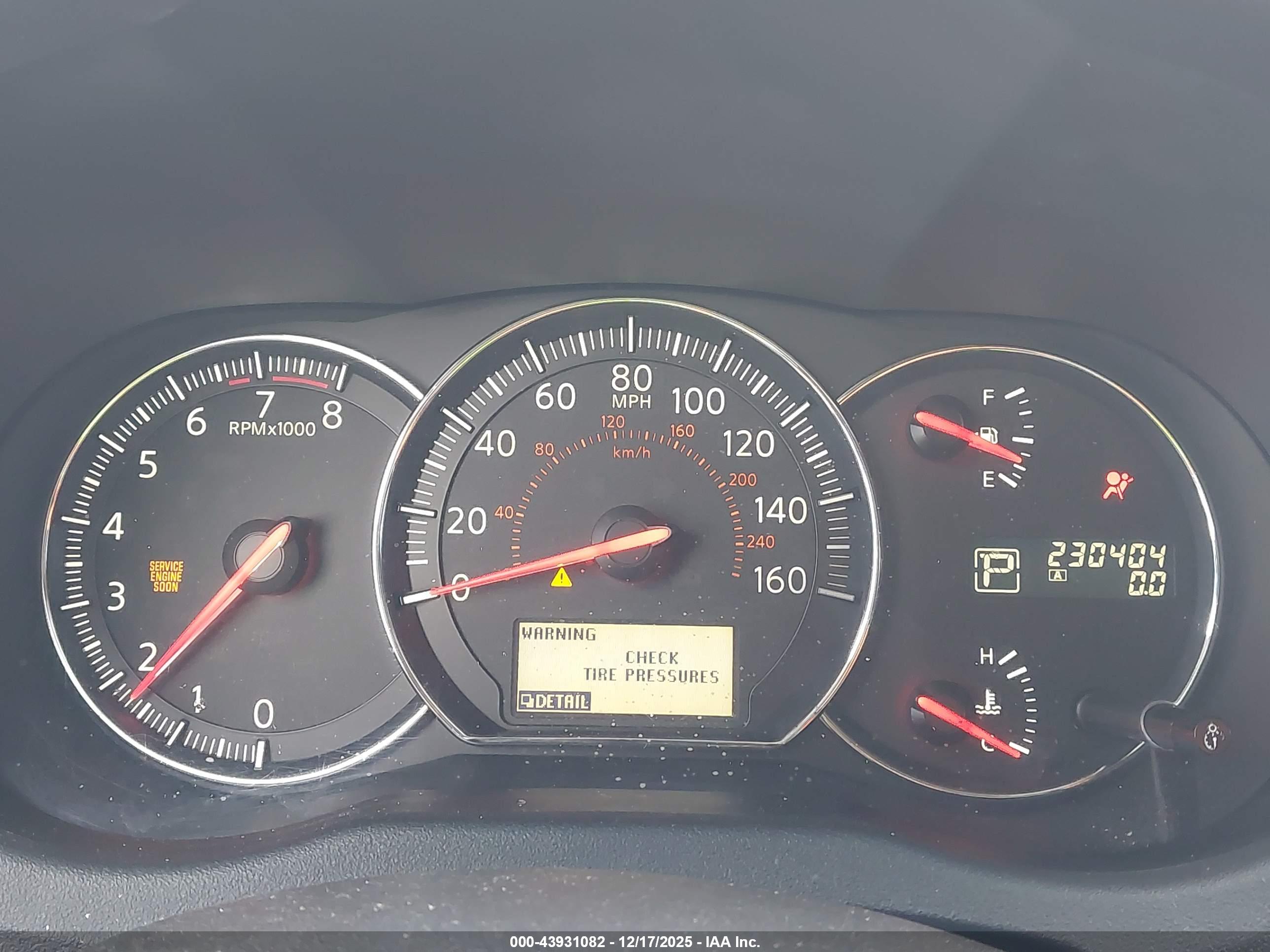 NISSAN MAXIMA image 7
