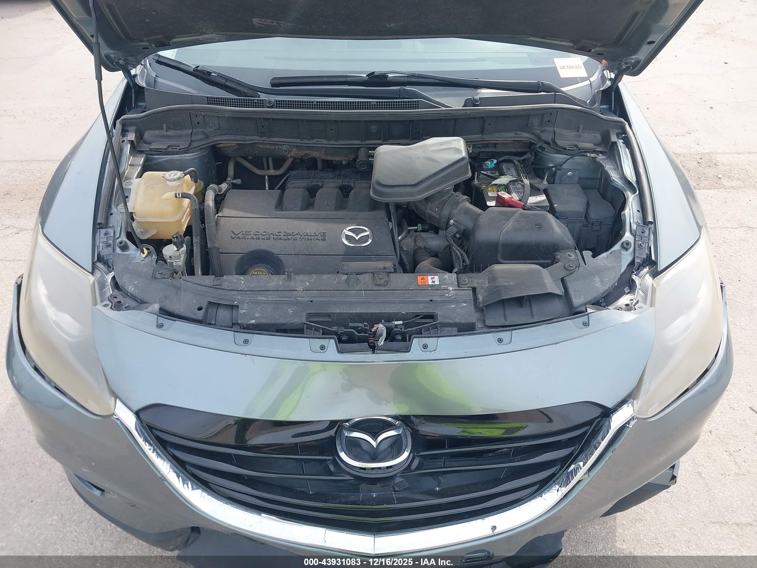 MAZDA CX-9 image 10