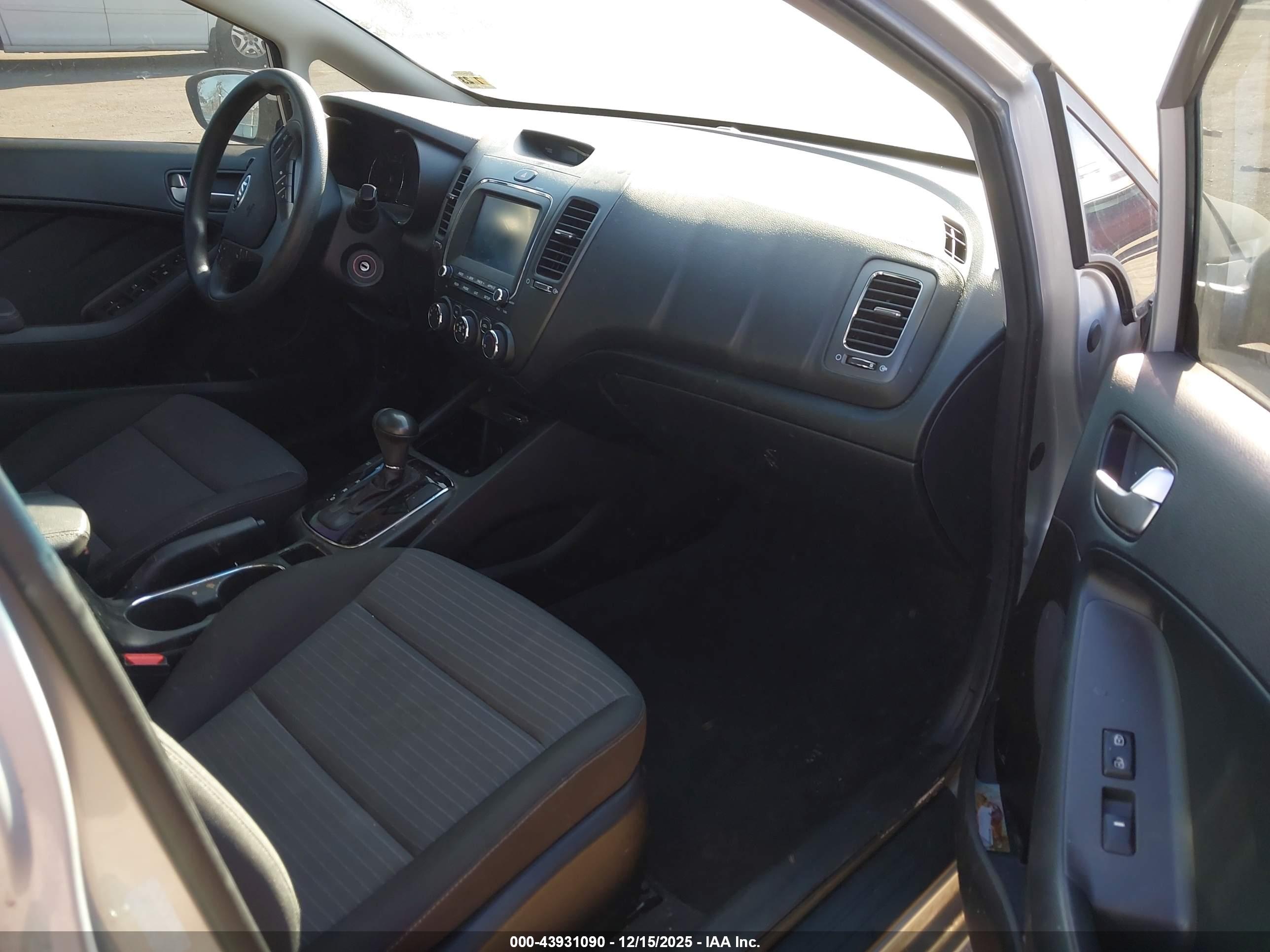 KIA FORTE image 5