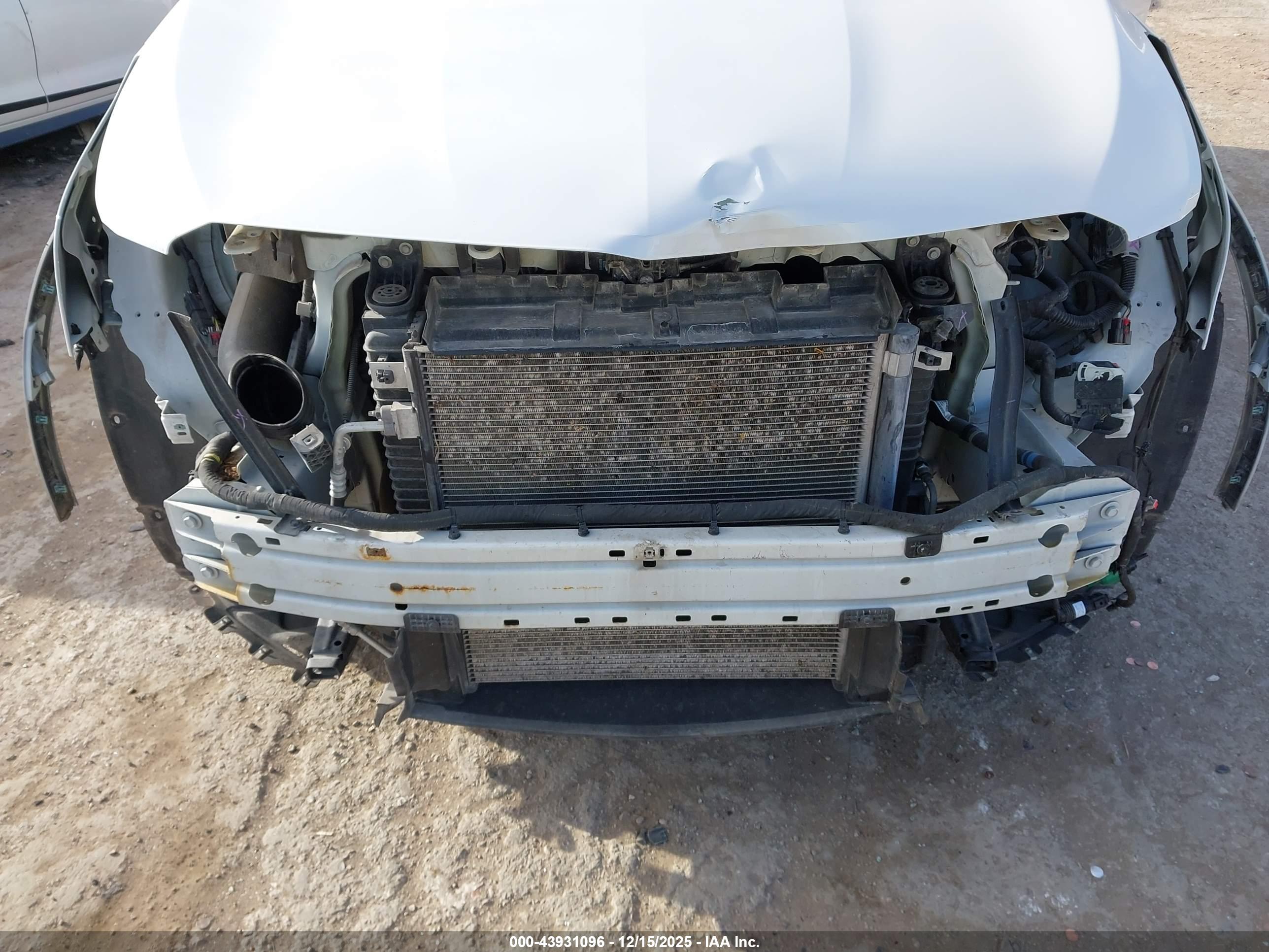 CADILLAC XT5 image 6