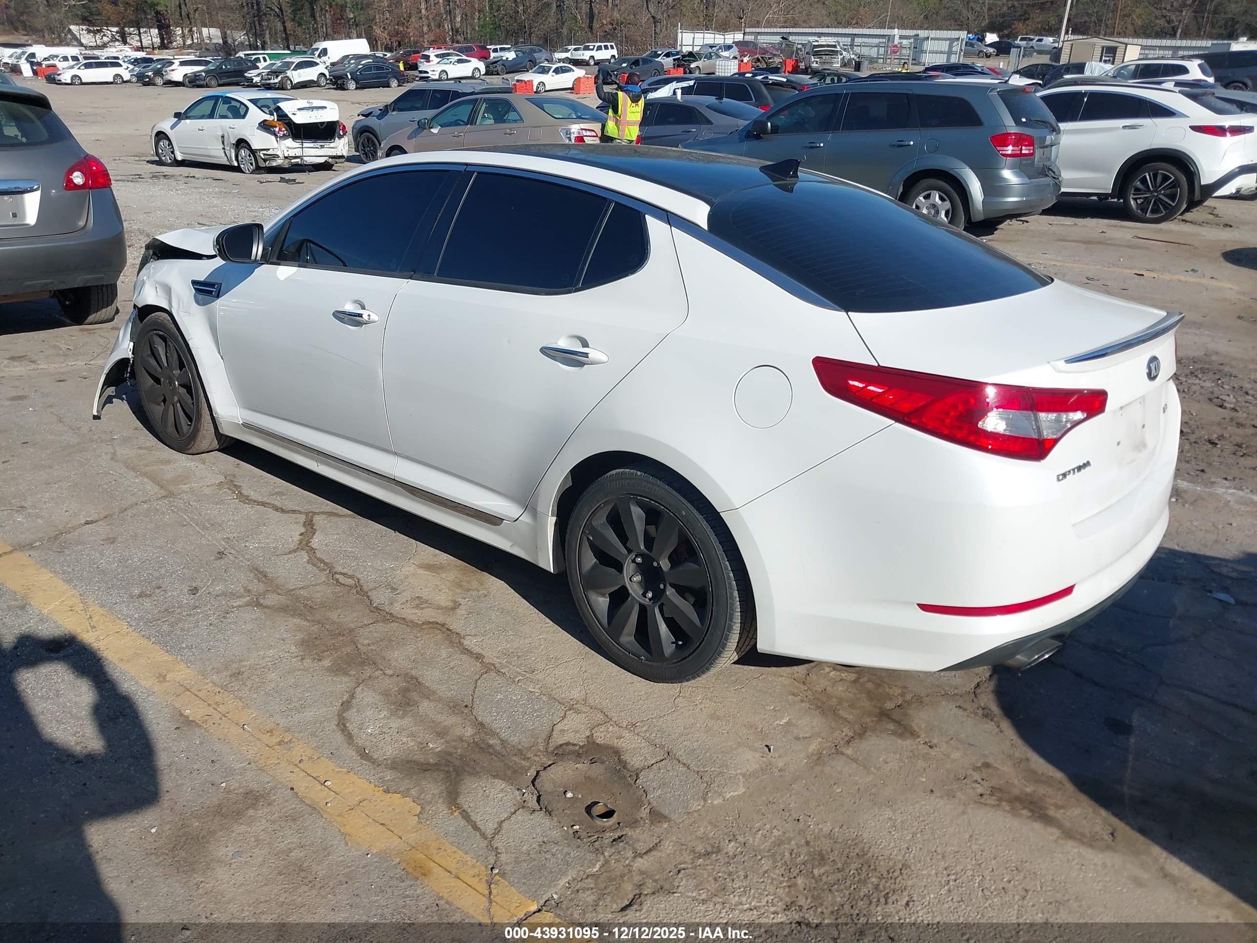 KIA OPTIMA image 3