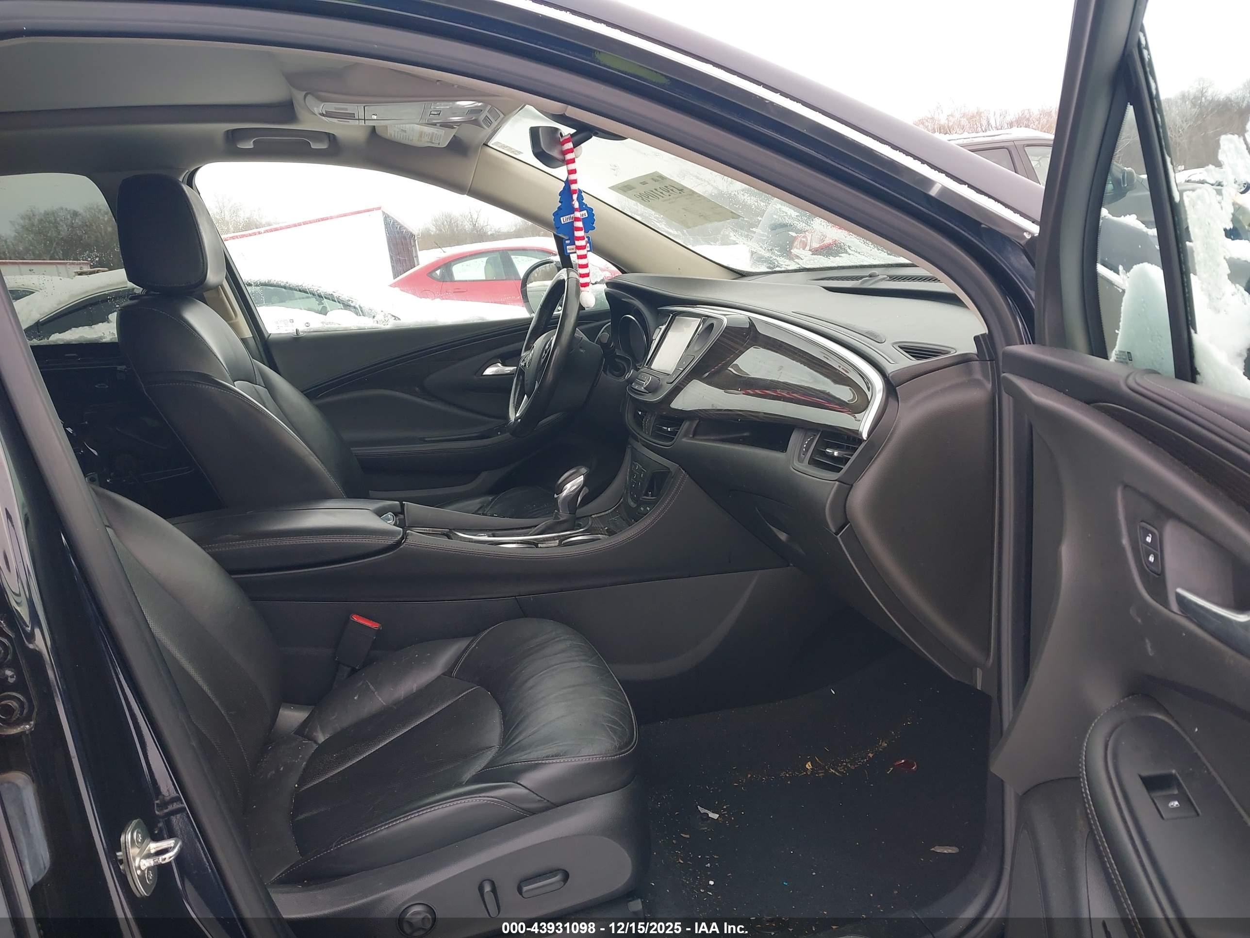 BUICK ENVISION image 5