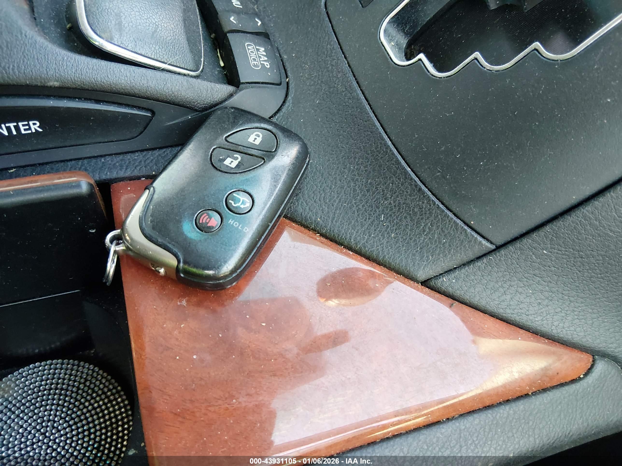 LEXUS RX image 11