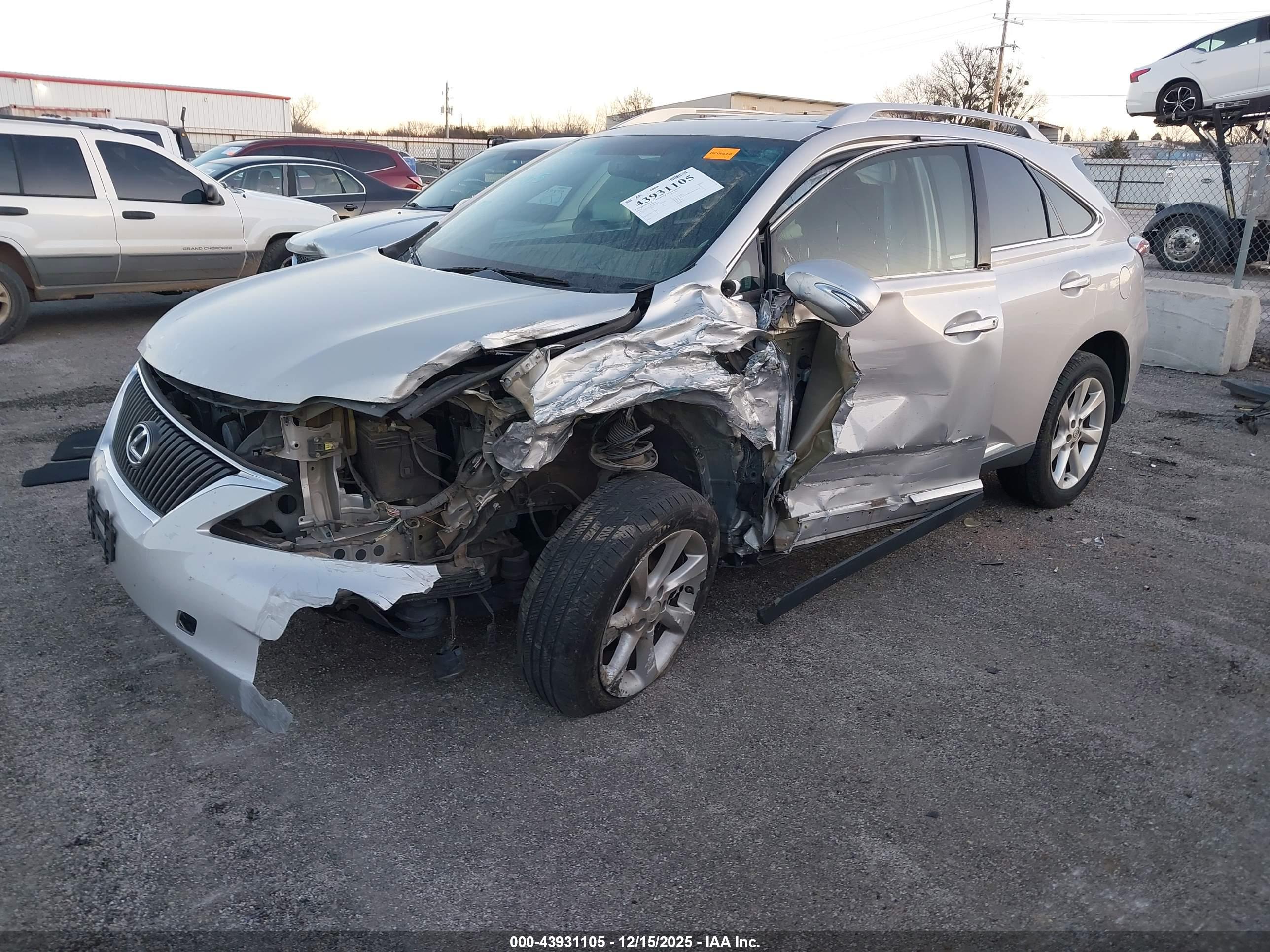LEXUS RX image 2