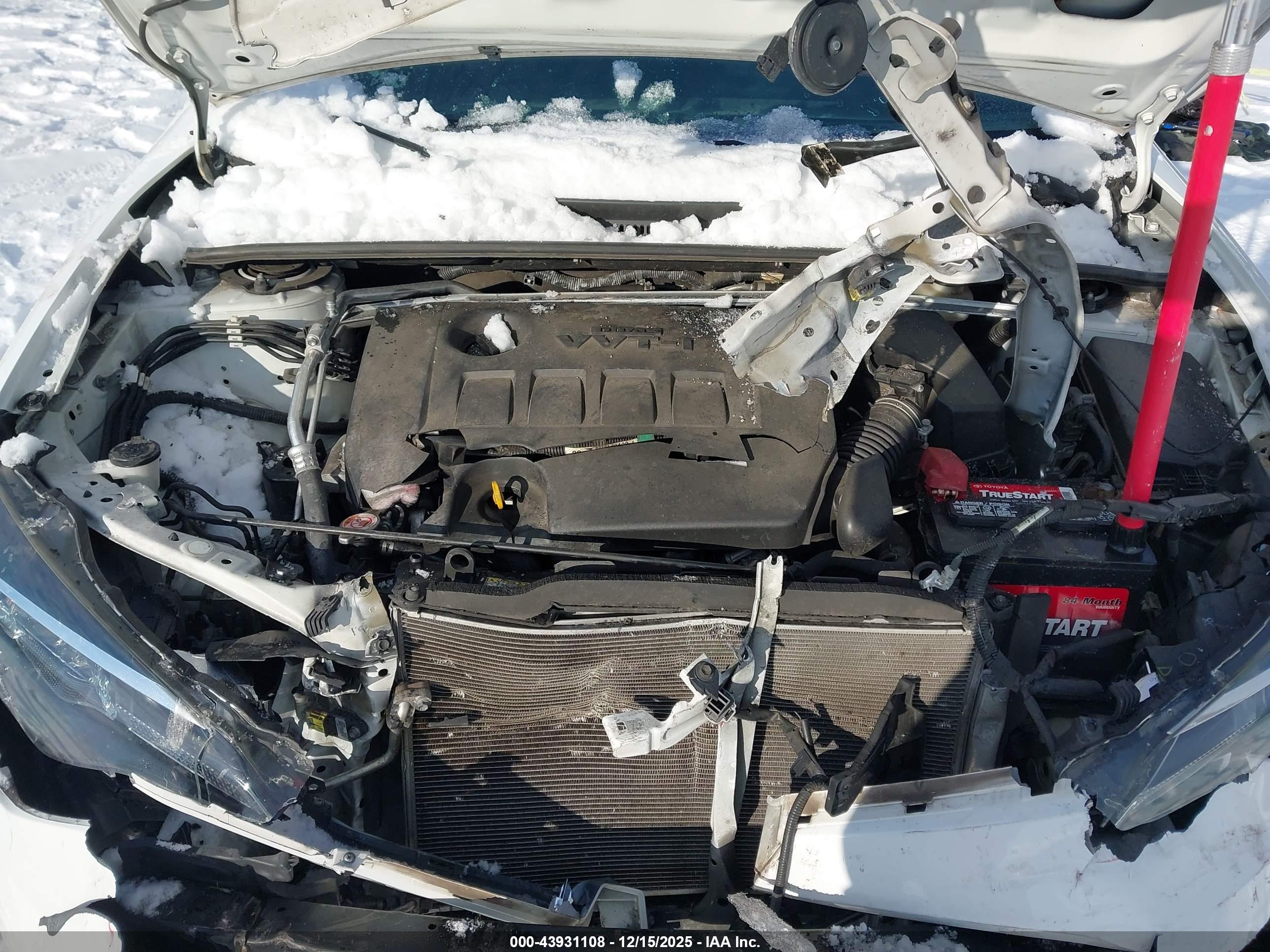 TOYOTA COROLLA image 10