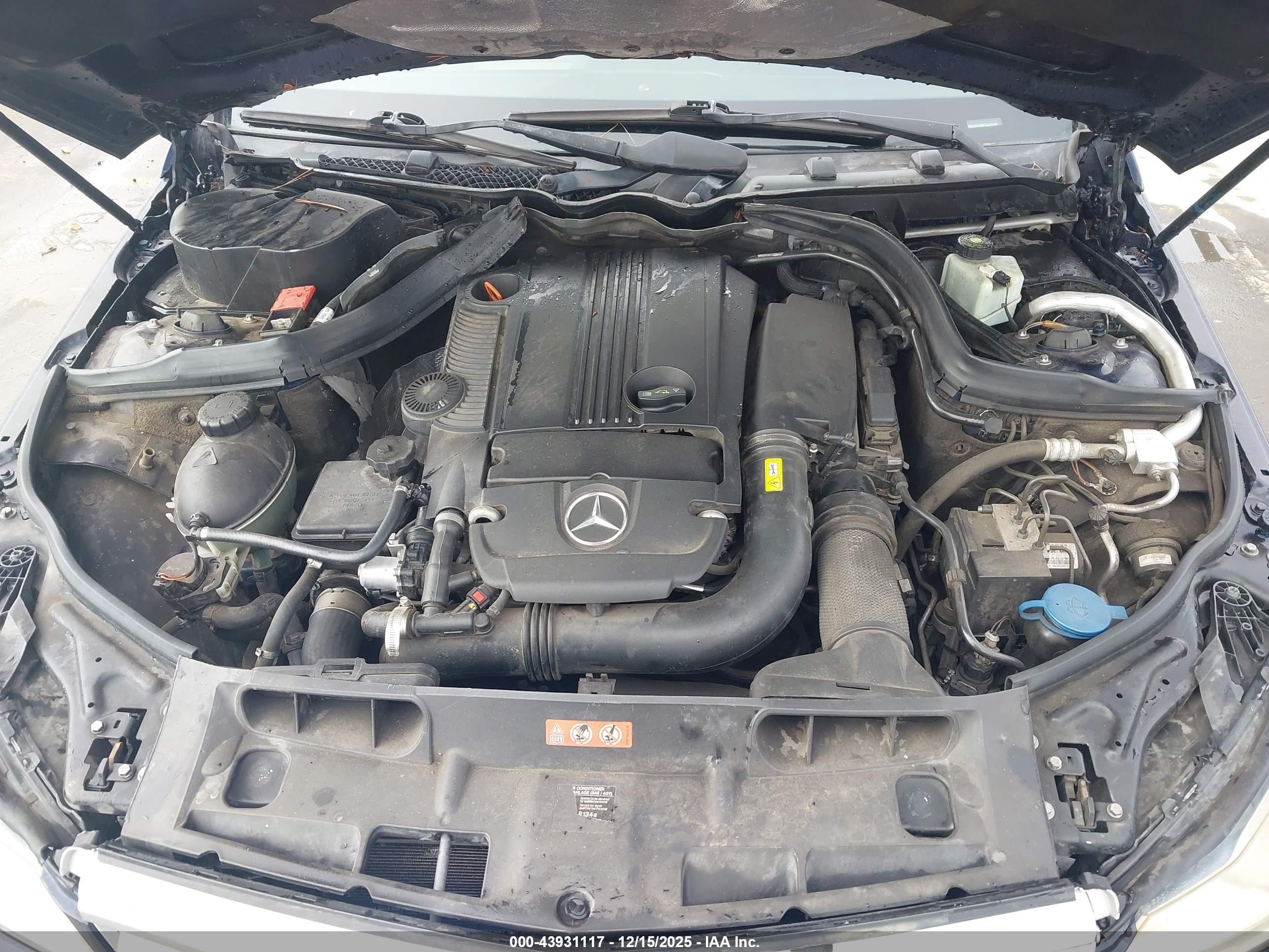 MERCEDES-BENZ C image 10