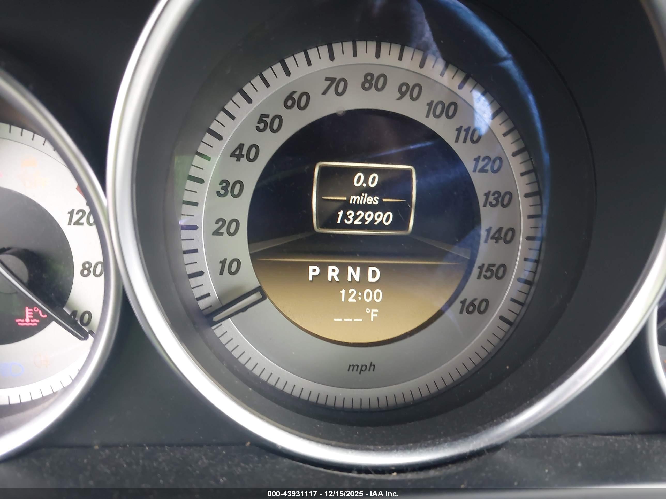MERCEDES-BENZ C image 7