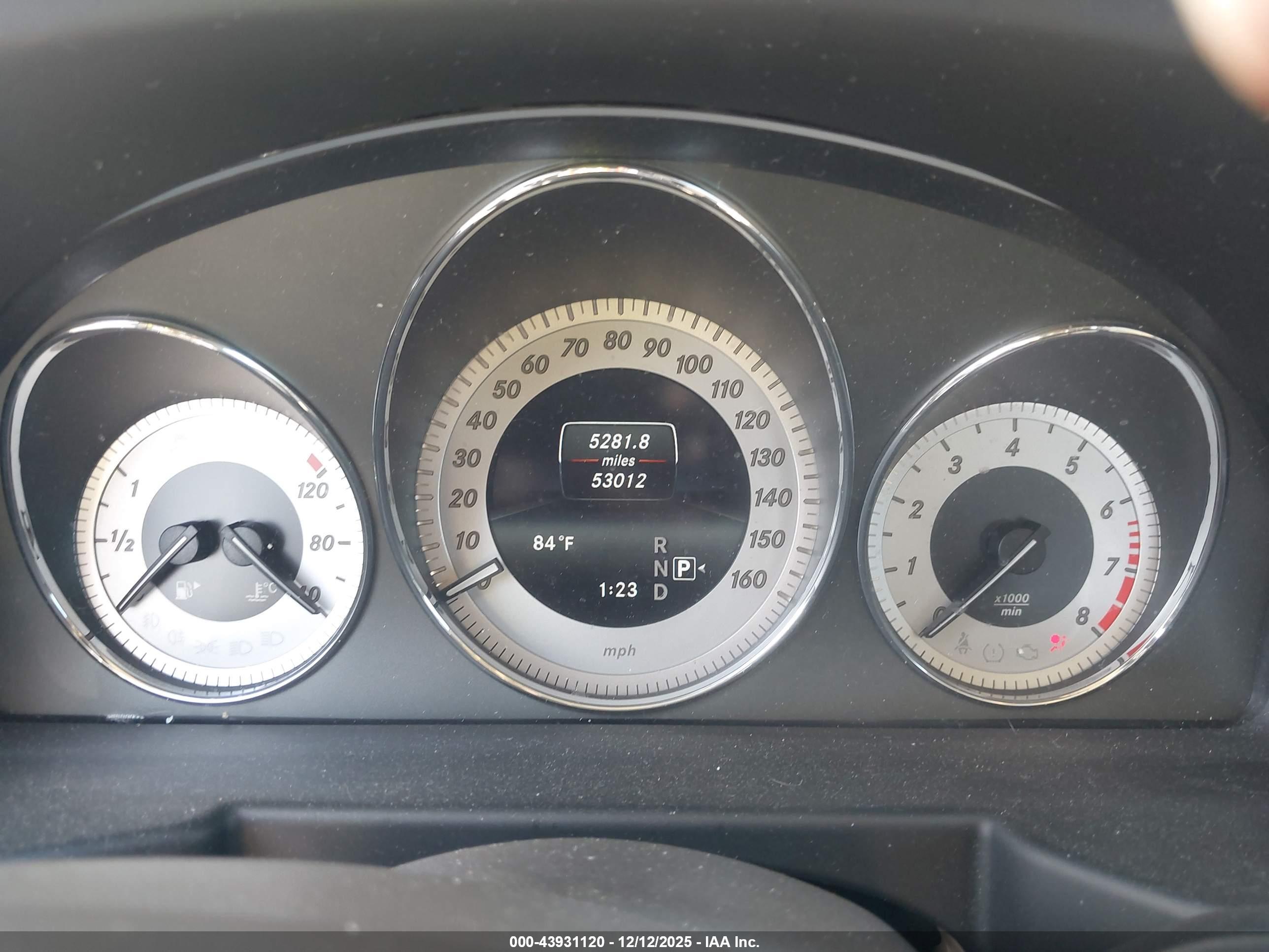 MERCEDES-BENZ GLK image 7