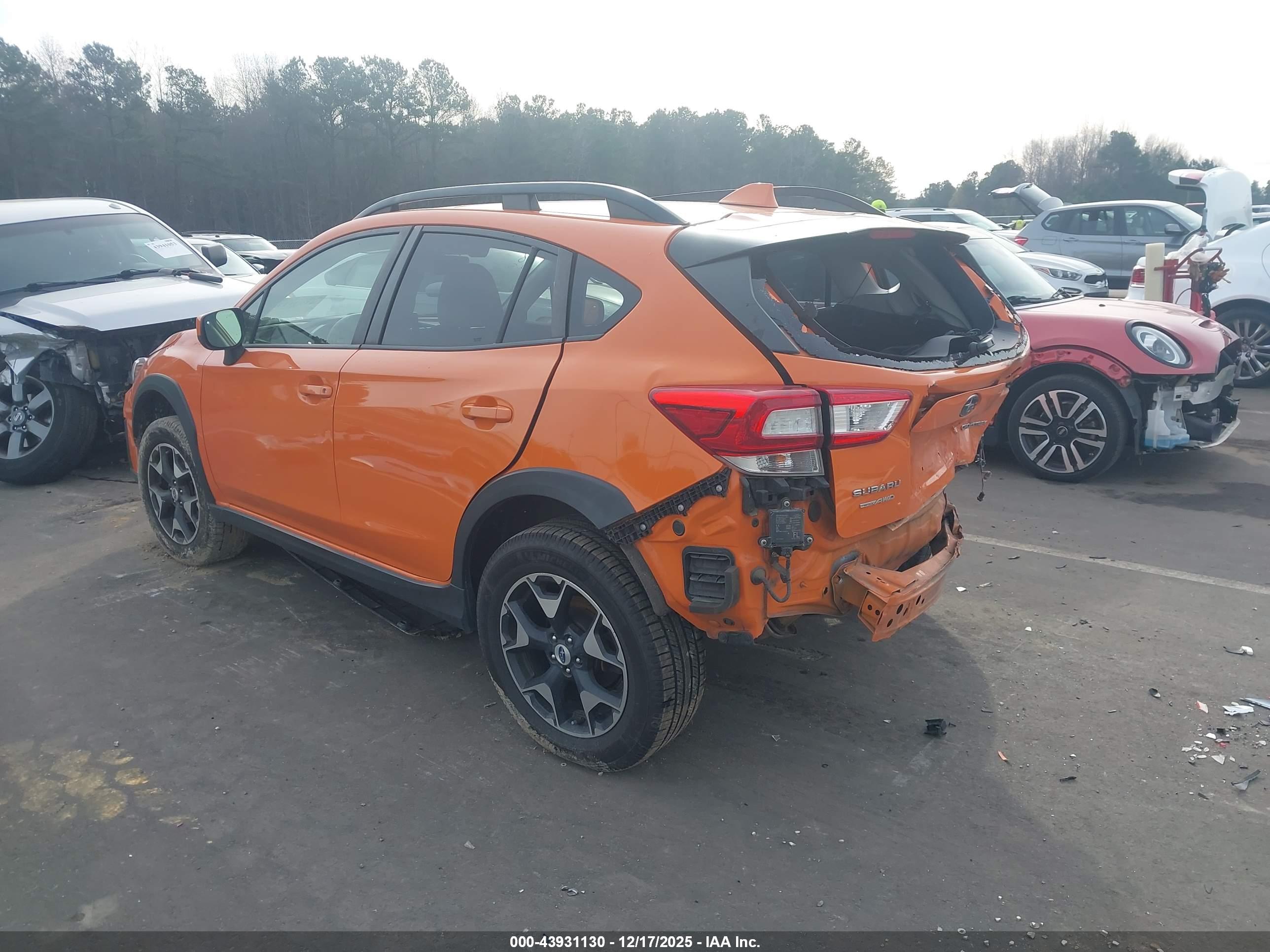 SUBARU CROSSTREK image 3