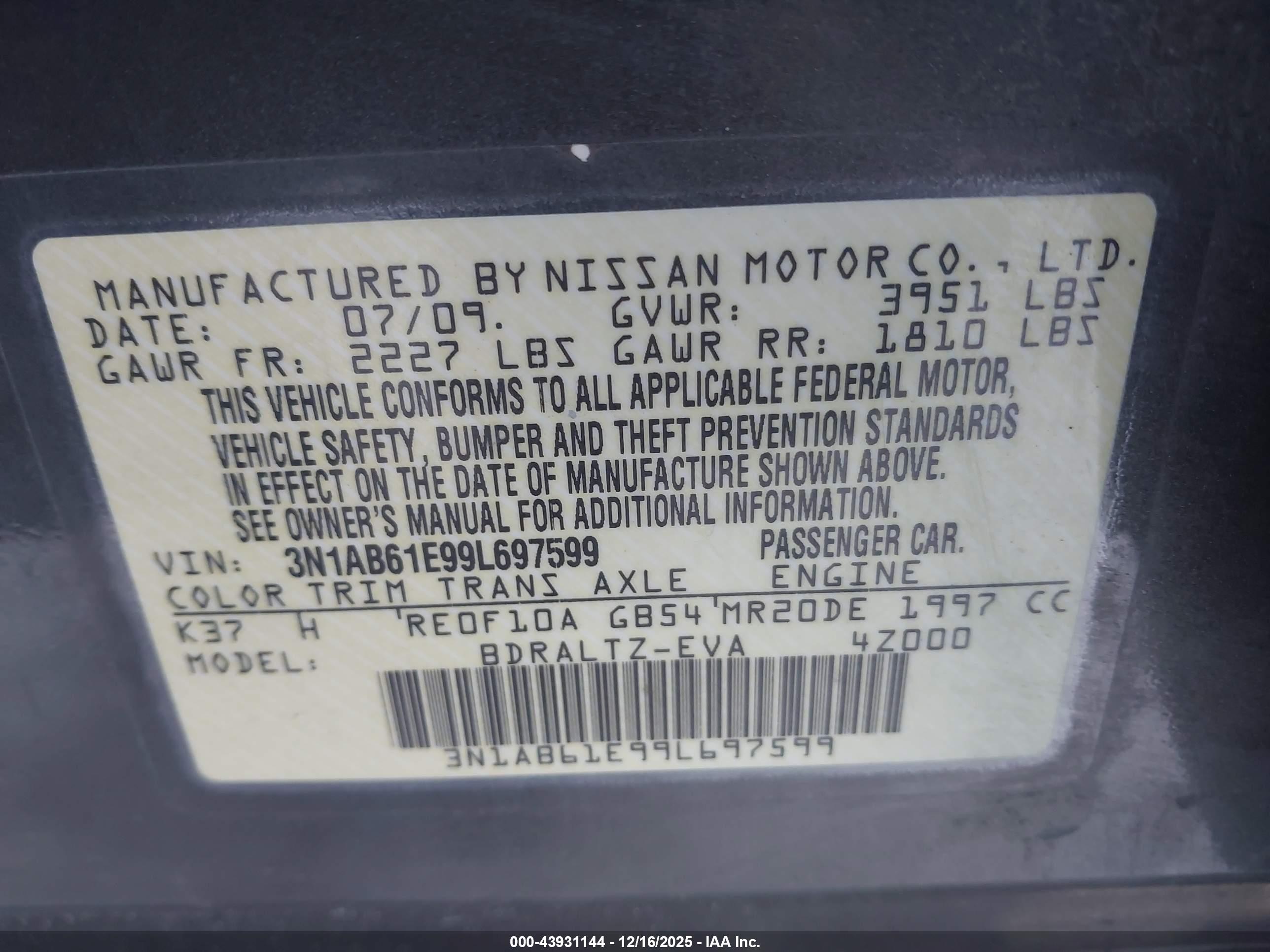NISSAN SENTRA image 9
