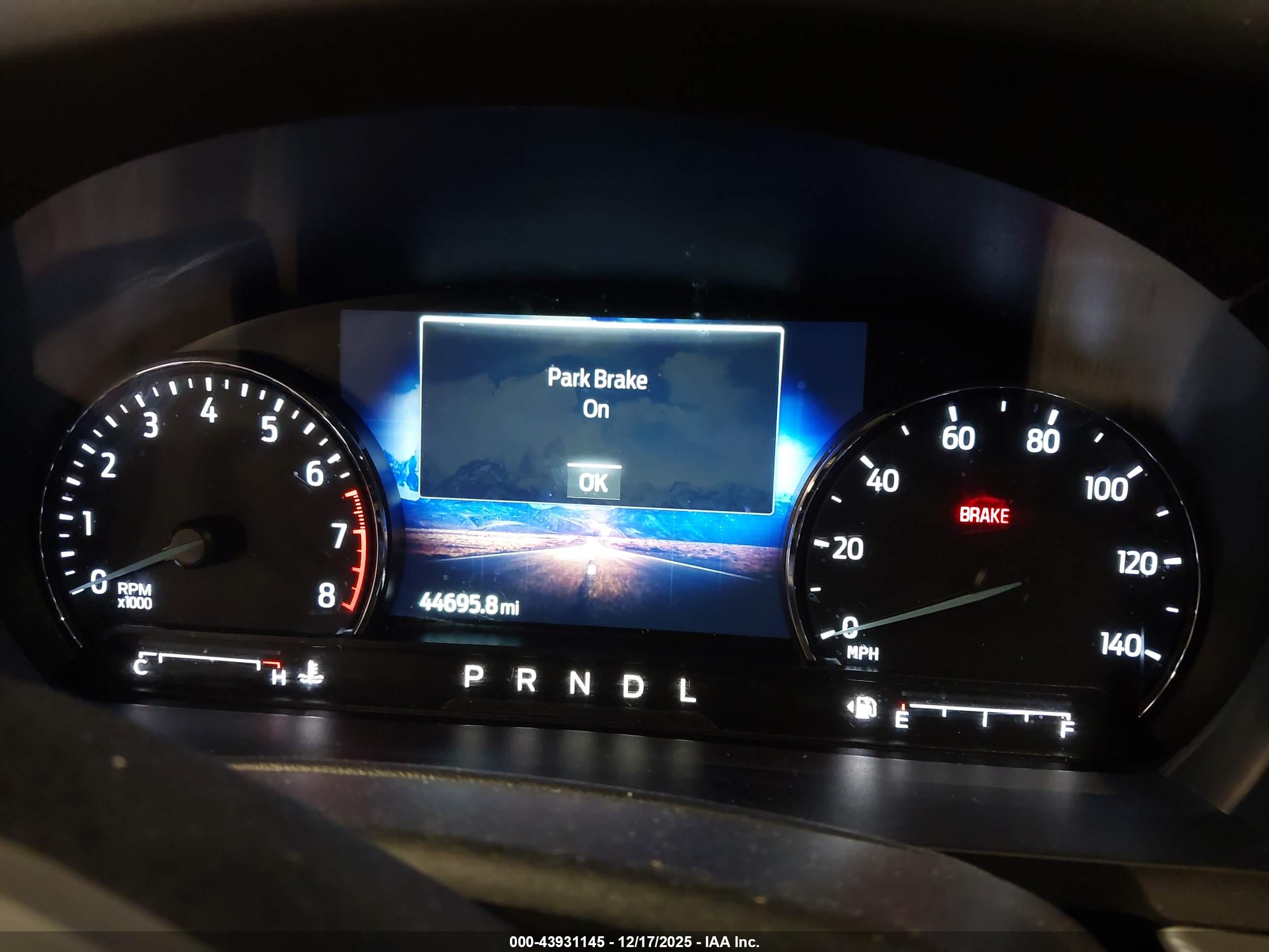FORD EXPLORER image 7