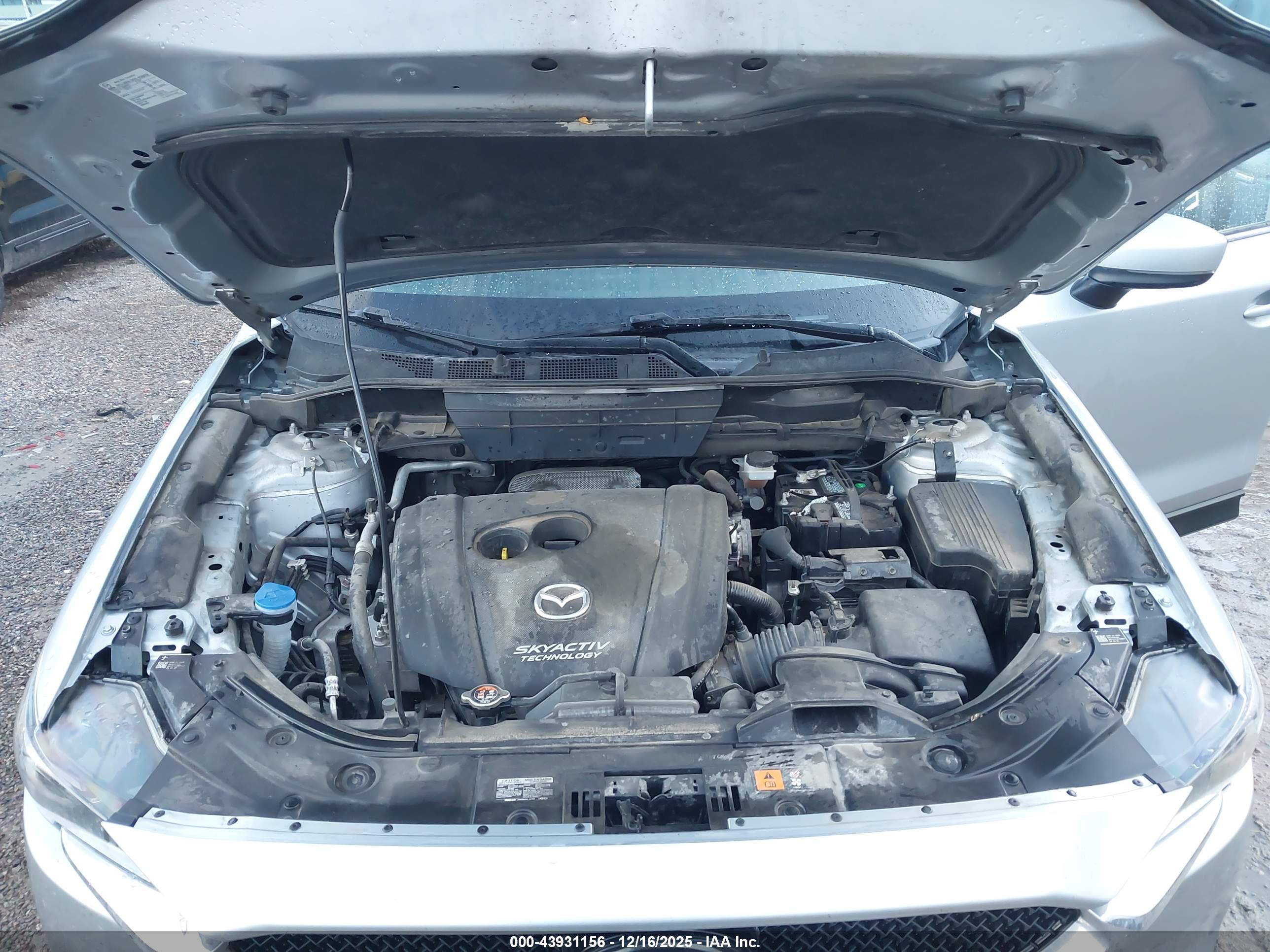 MAZDA CX-5 image 10
