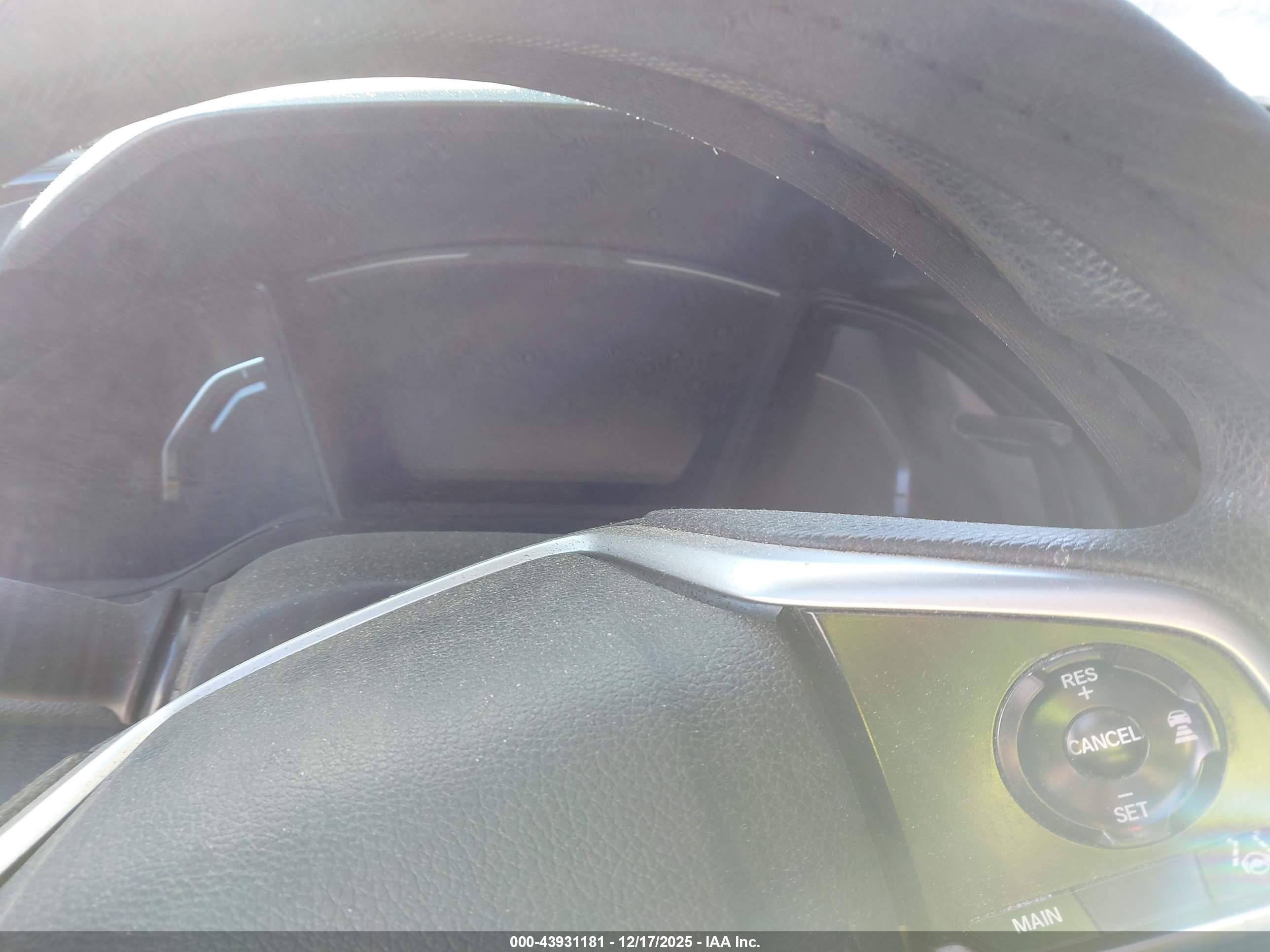 HONDA CIVIC image 7