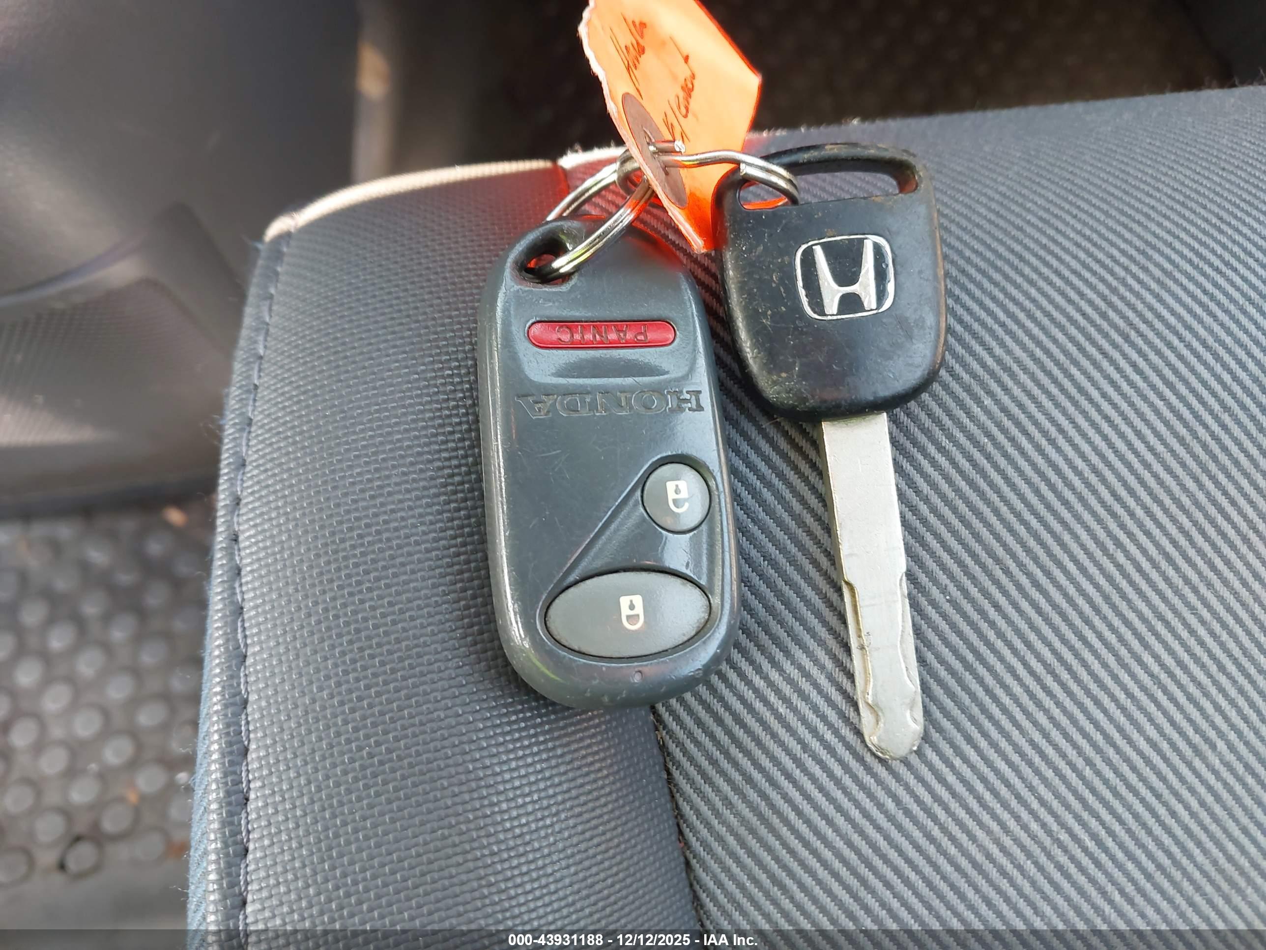 HONDA ELEMENT image 11