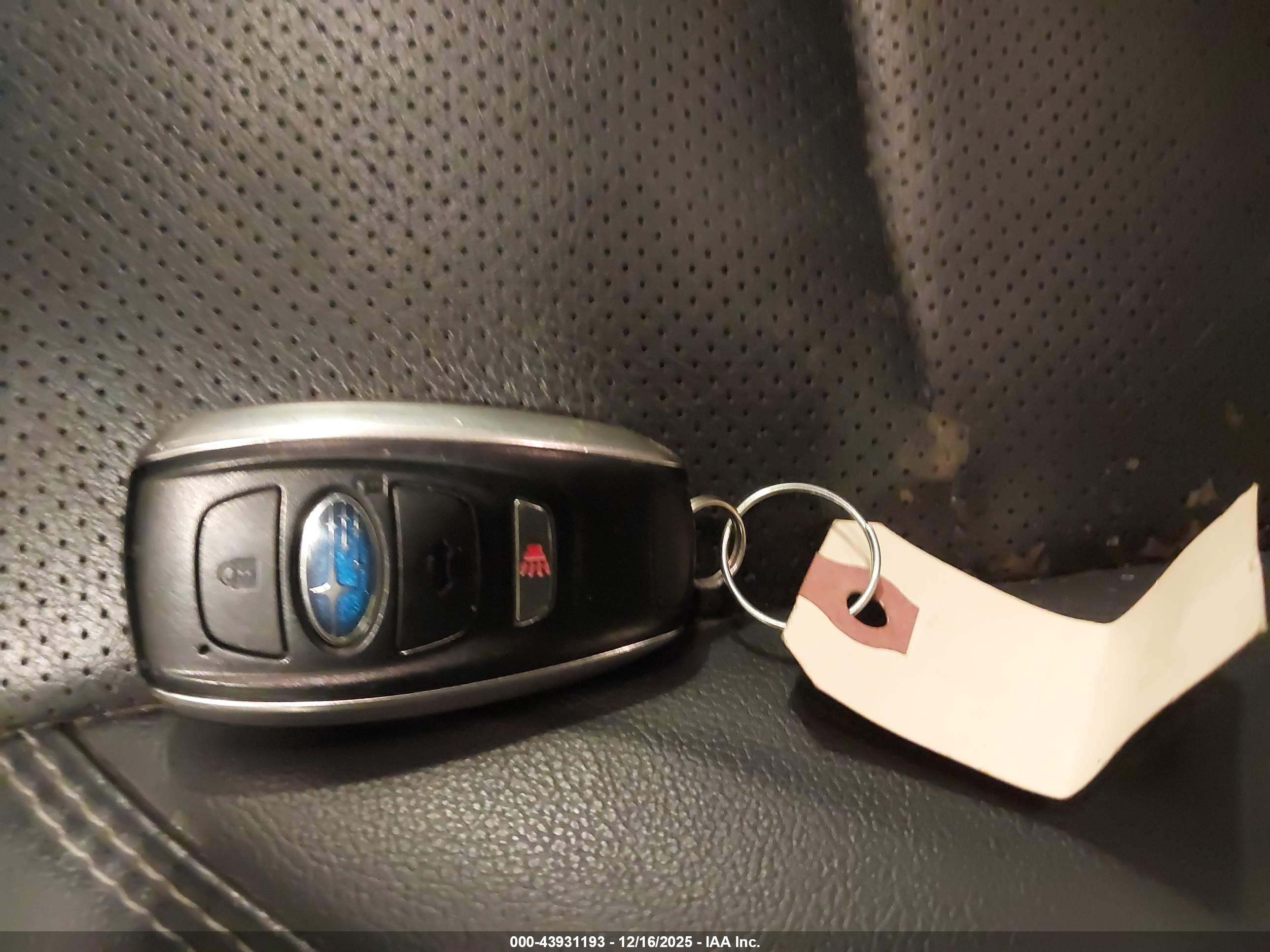 SUBARU OUTBACK image 11