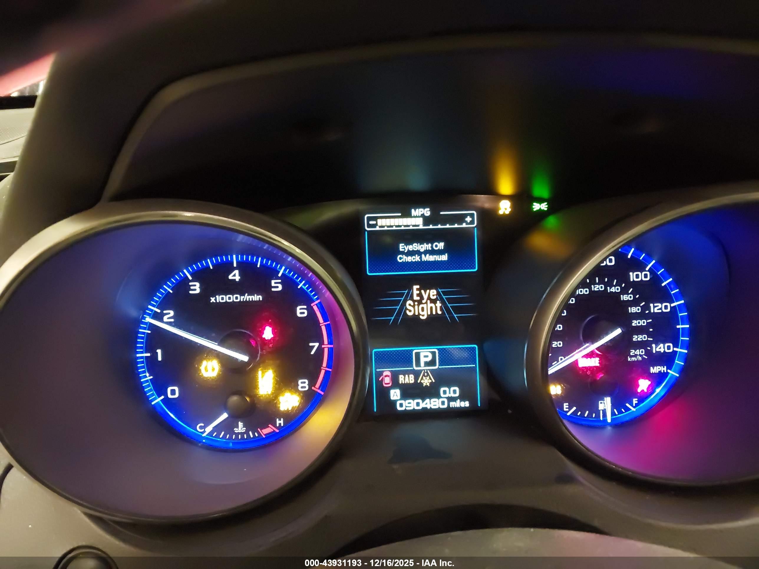 SUBARU OUTBACK image 7