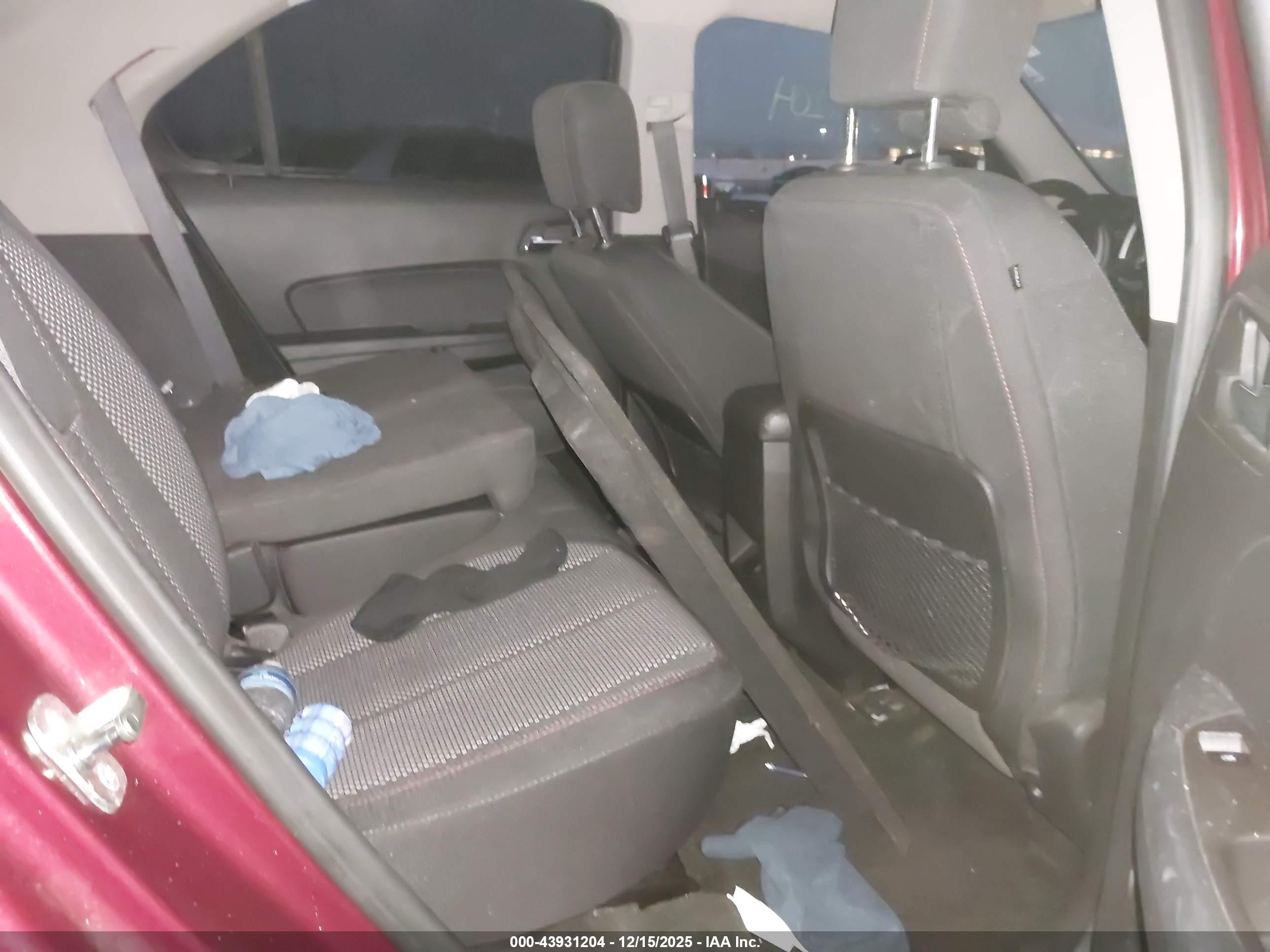 CHEVROLET EQUINOX image 8
