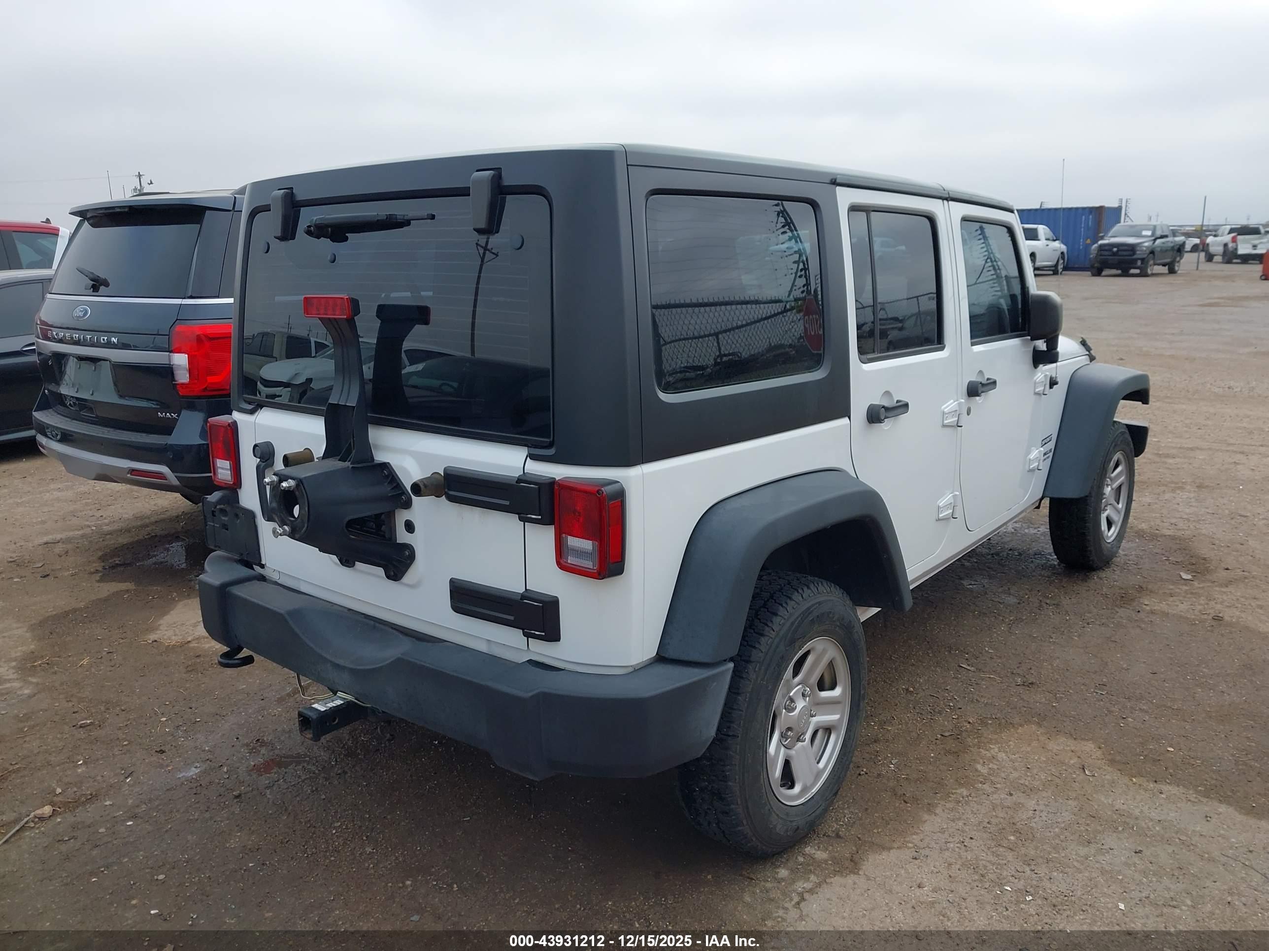 JEEP WRANGLER image 4