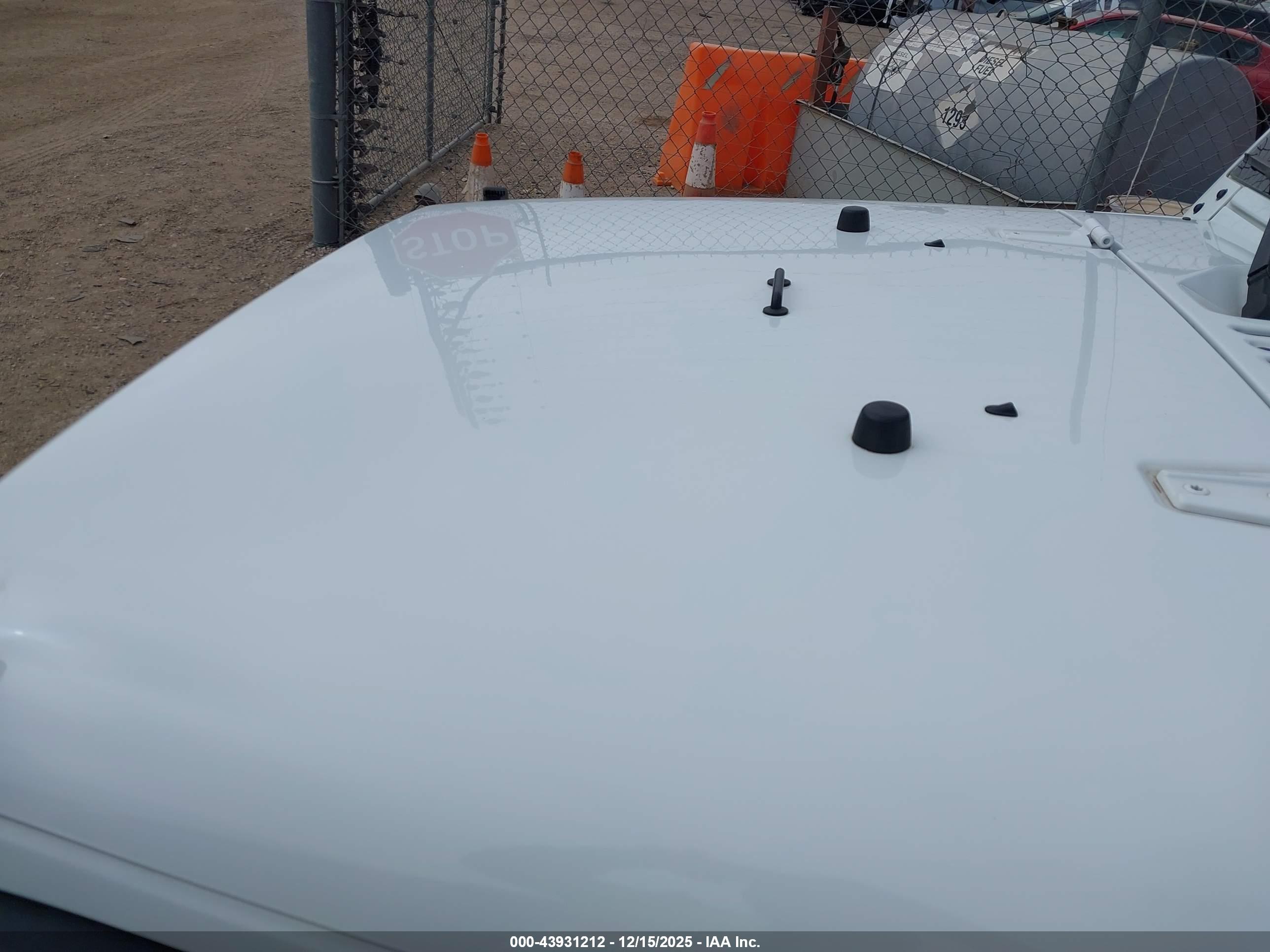 JEEP WRANGLER image 6
