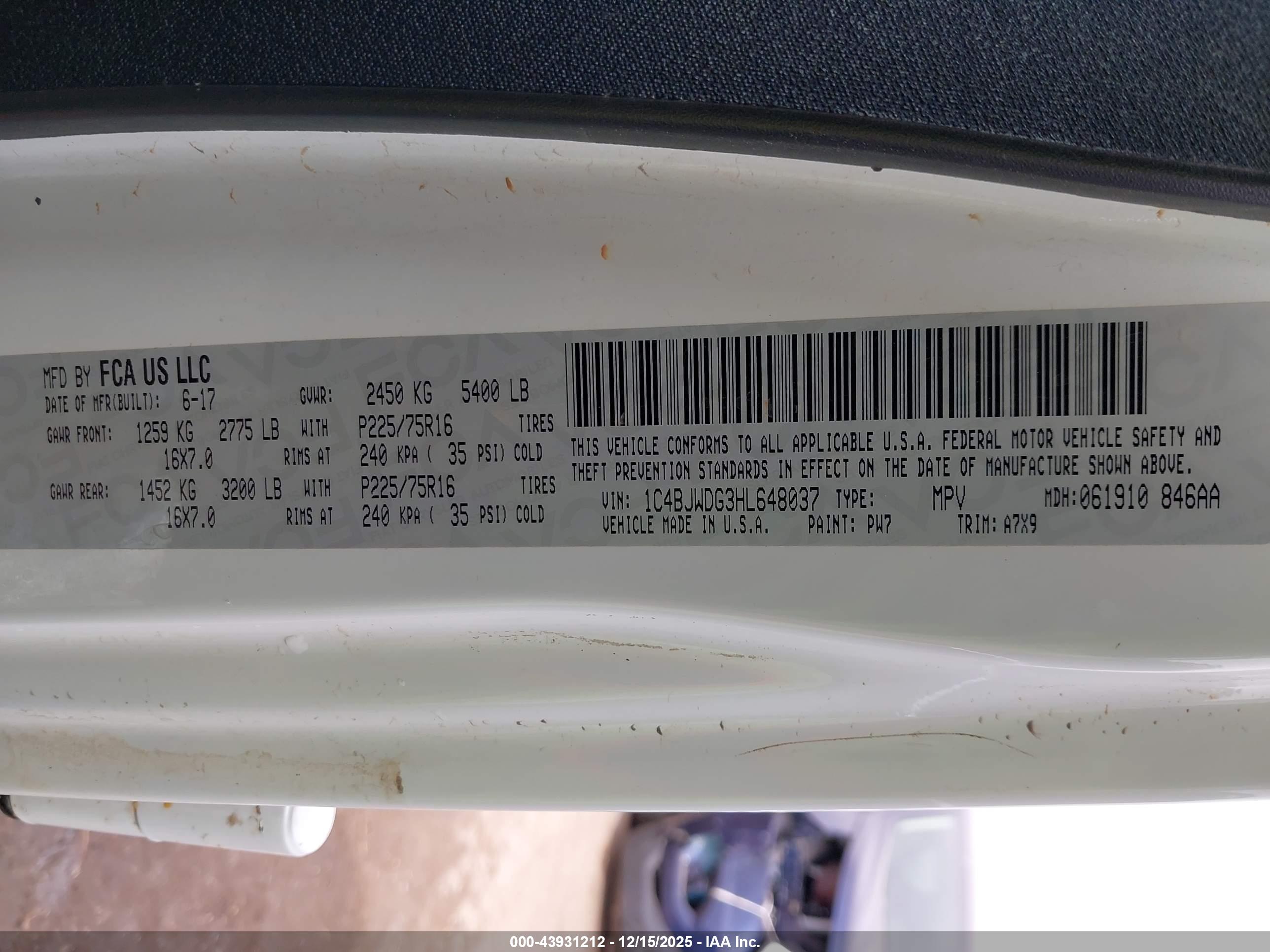 JEEP WRANGLER image 9