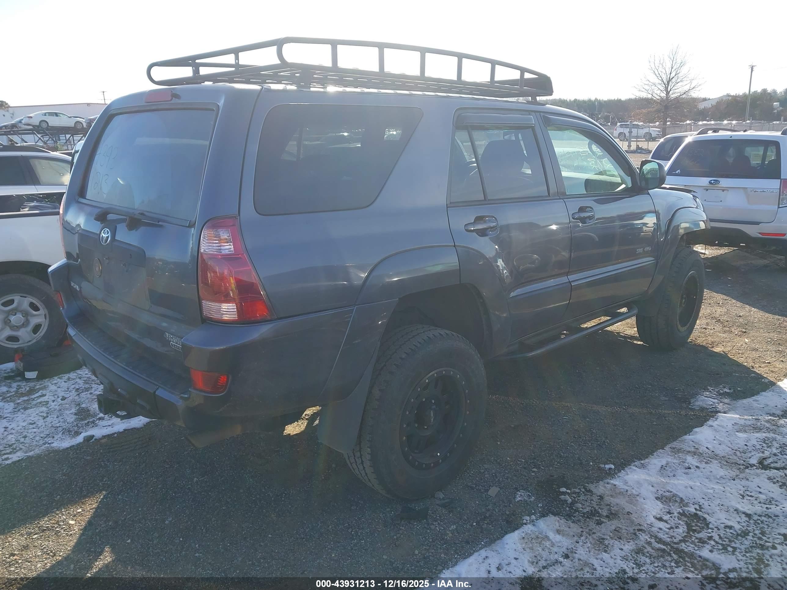 TOYOTA 4RUNNER image 4