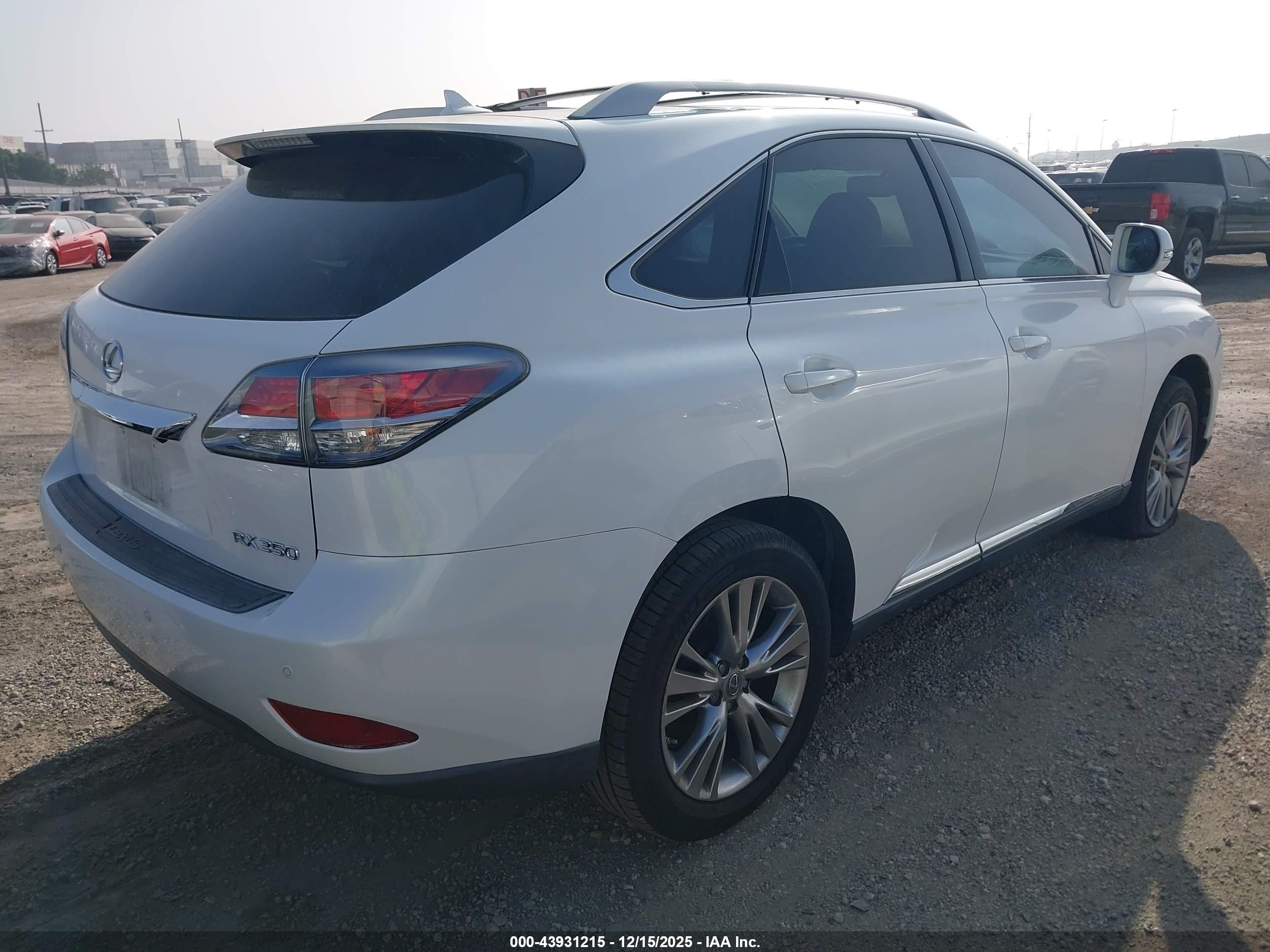 LEXUS RX image 4