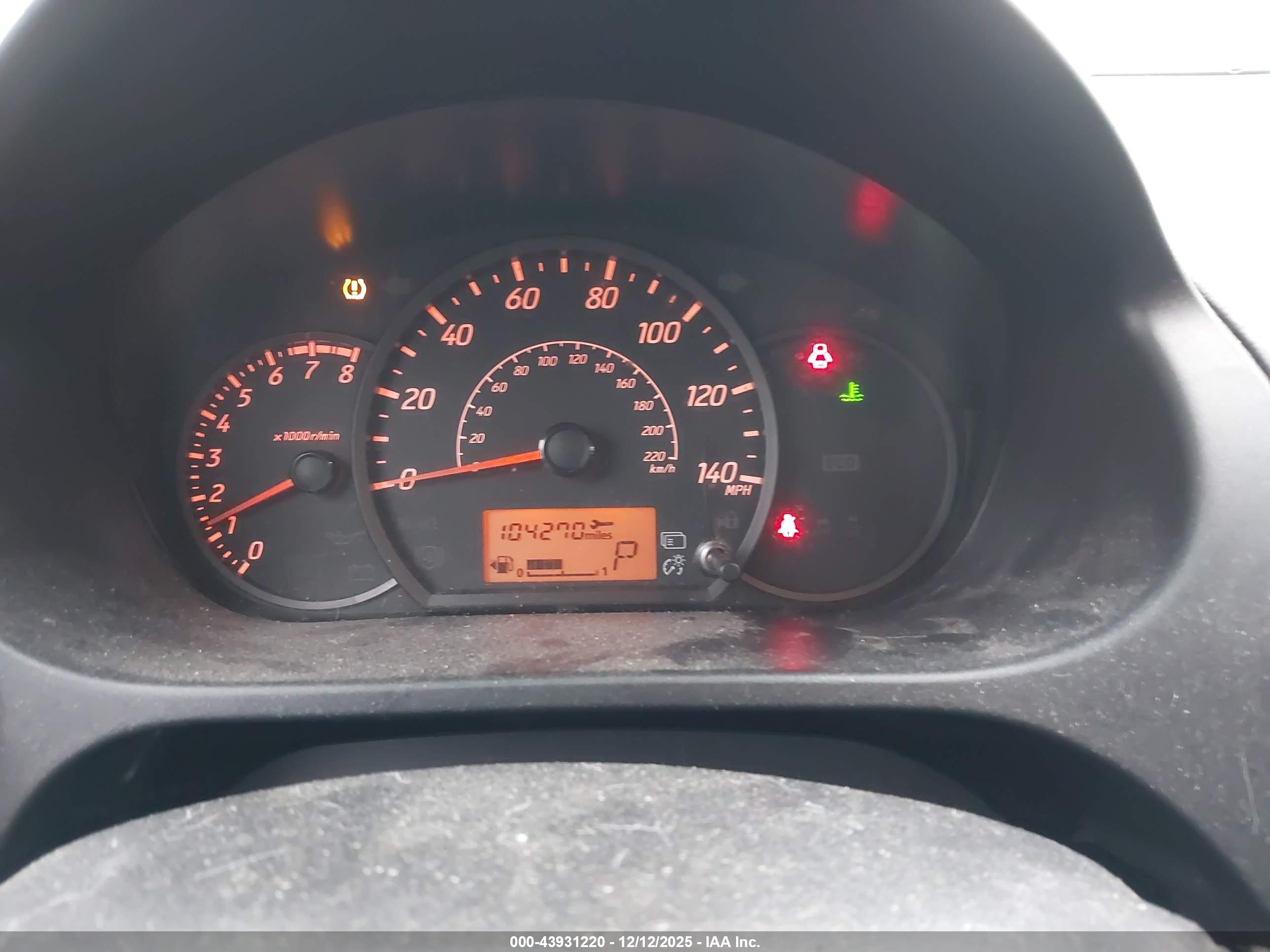 MITSUBISHI MIRAGE image 7