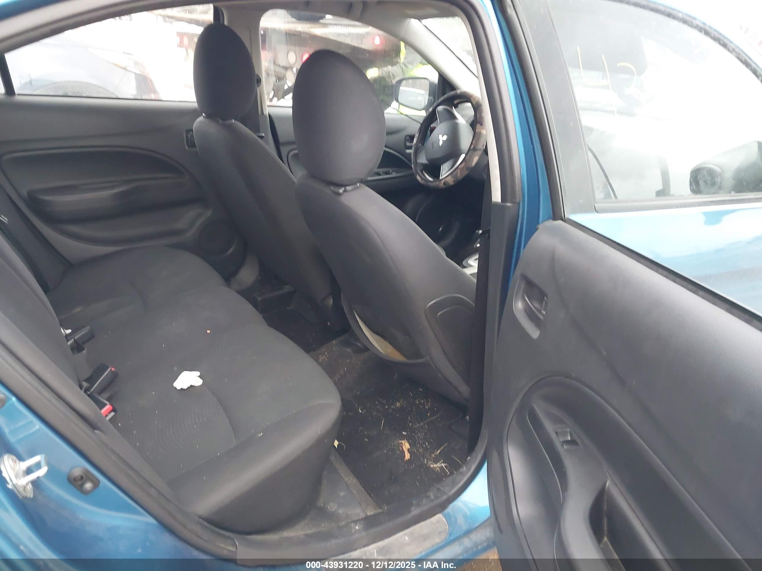 MITSUBISHI MIRAGE image 8