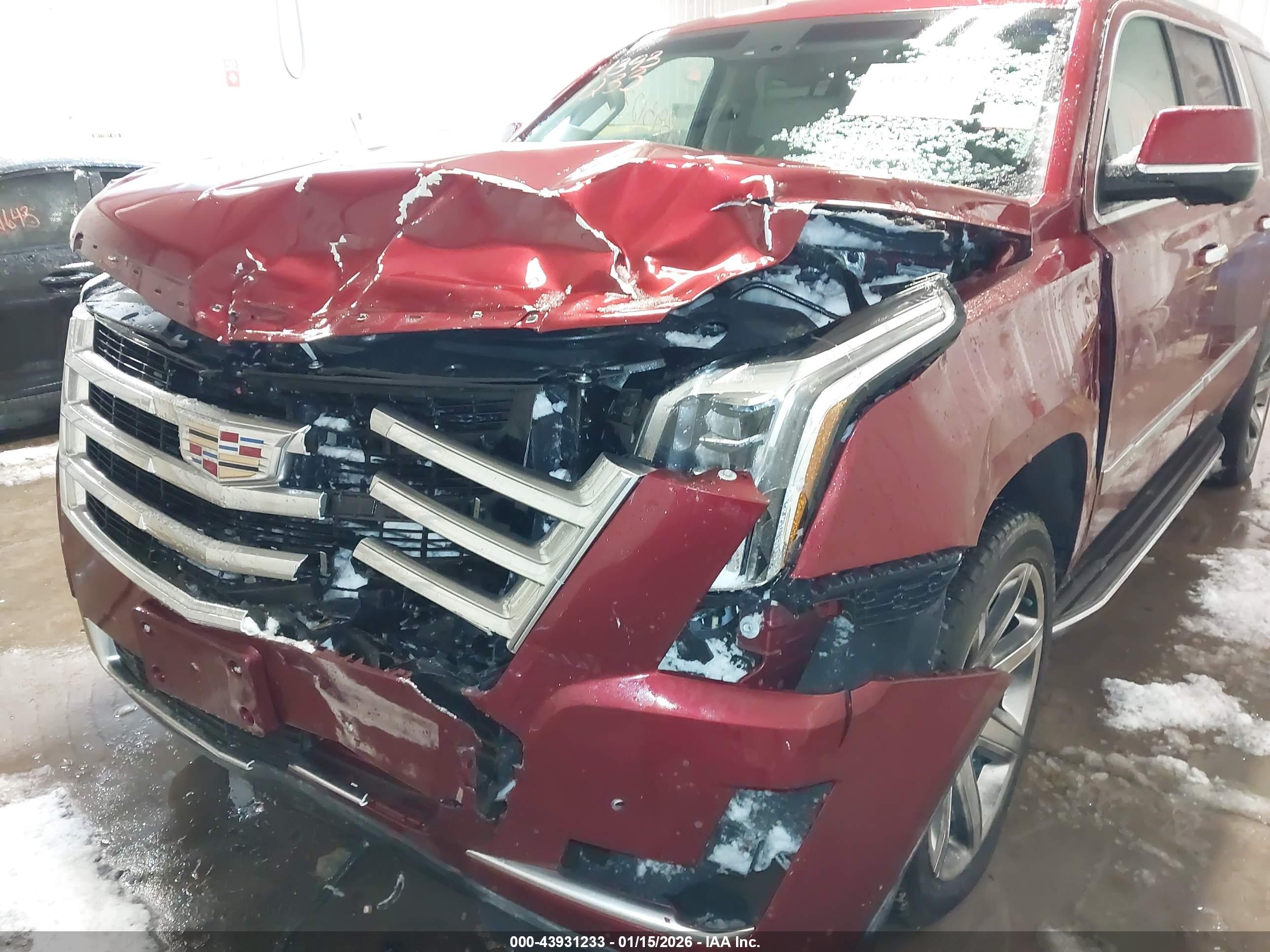 CADILLAC ESCALADE image 6